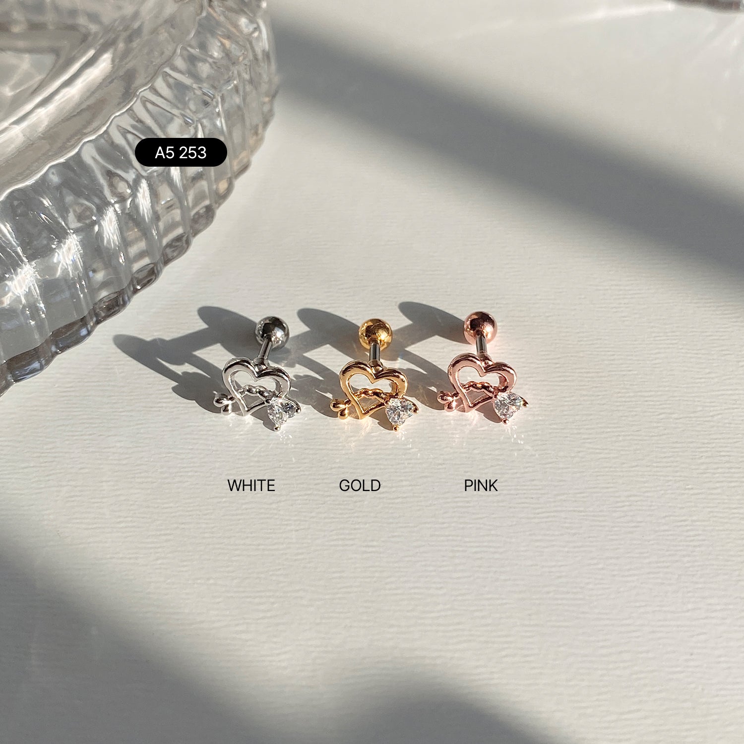 A5 253 キュービックラインクロスハートピアス