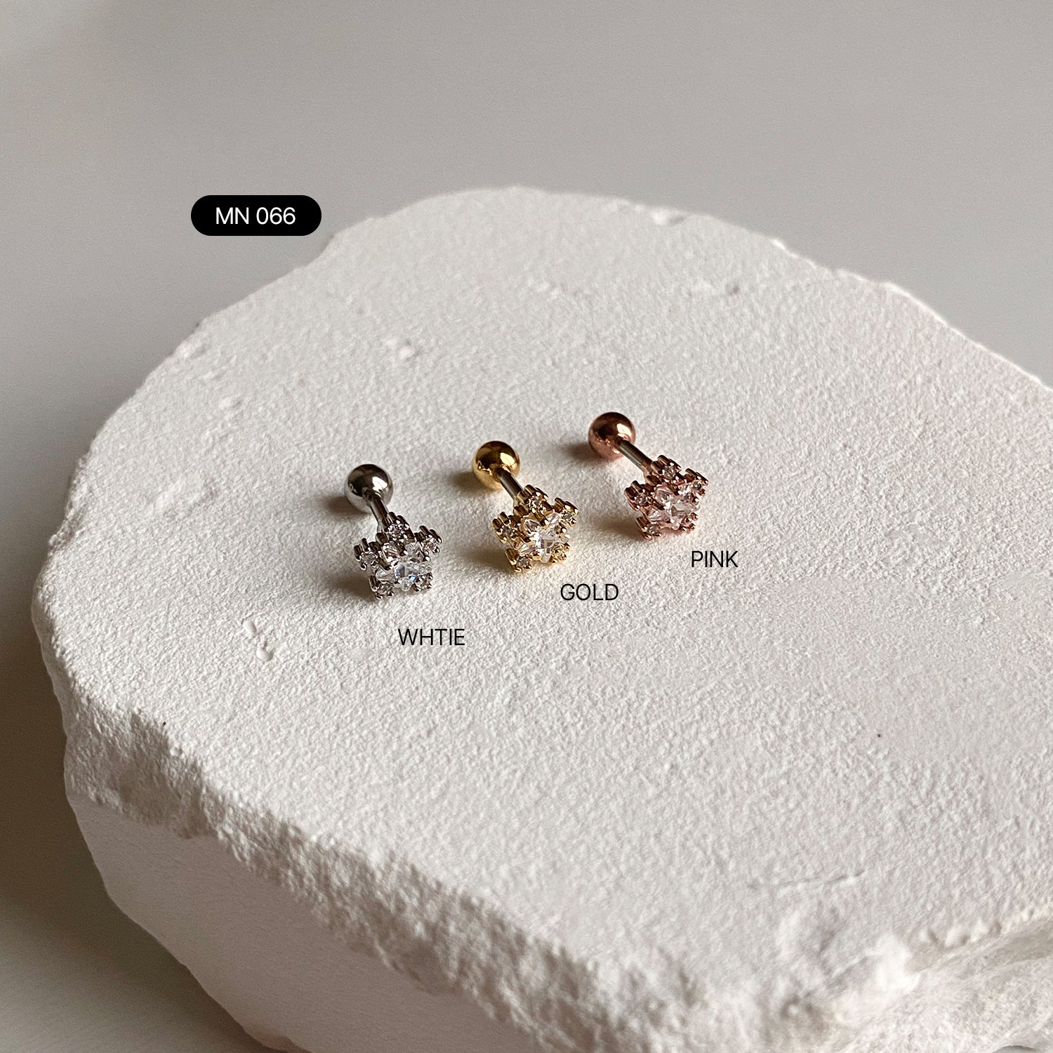 SET-026 キューティーフラワーキュービックトカゲシグメントリングピアスセット