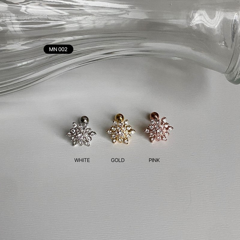 キュービック ピアス (큐빅 피어싱)