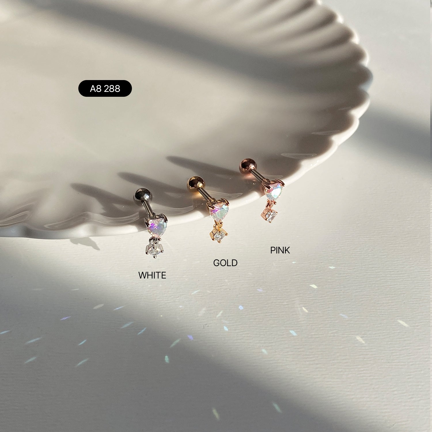 A8 288 ガラガラキュービックドロップピアス