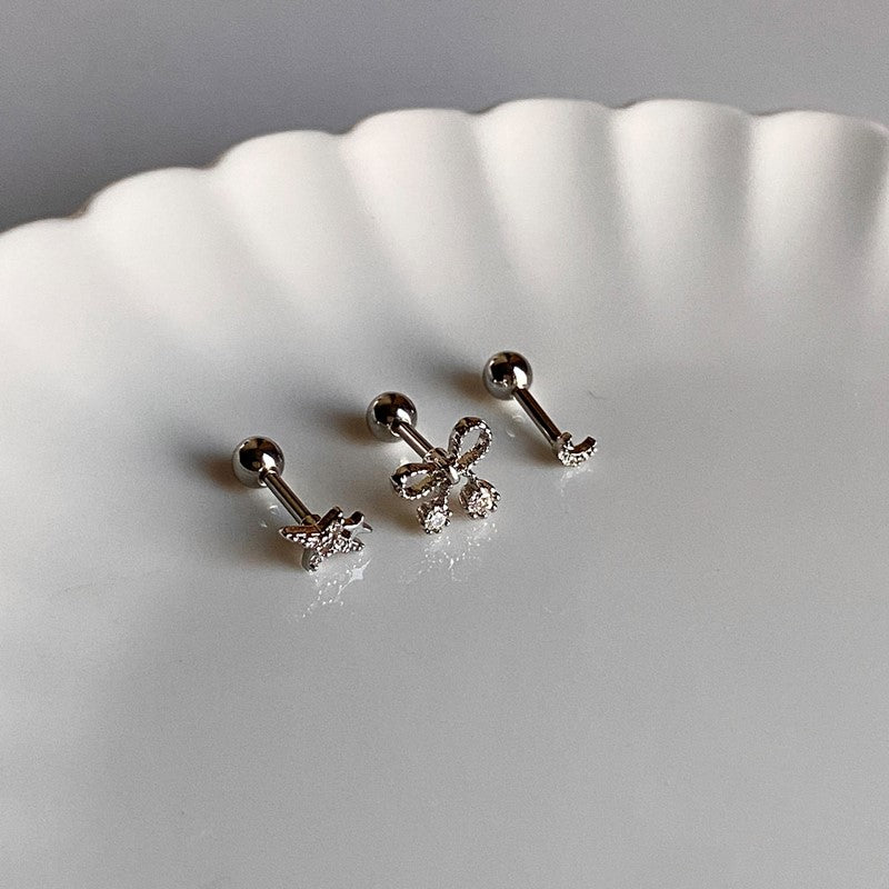 ポイント スター ピアス (포인트 스타 피어싱)