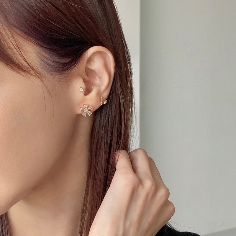 カーブ ダブル クリア キュービック (커브 더블 클리어 큐빅)