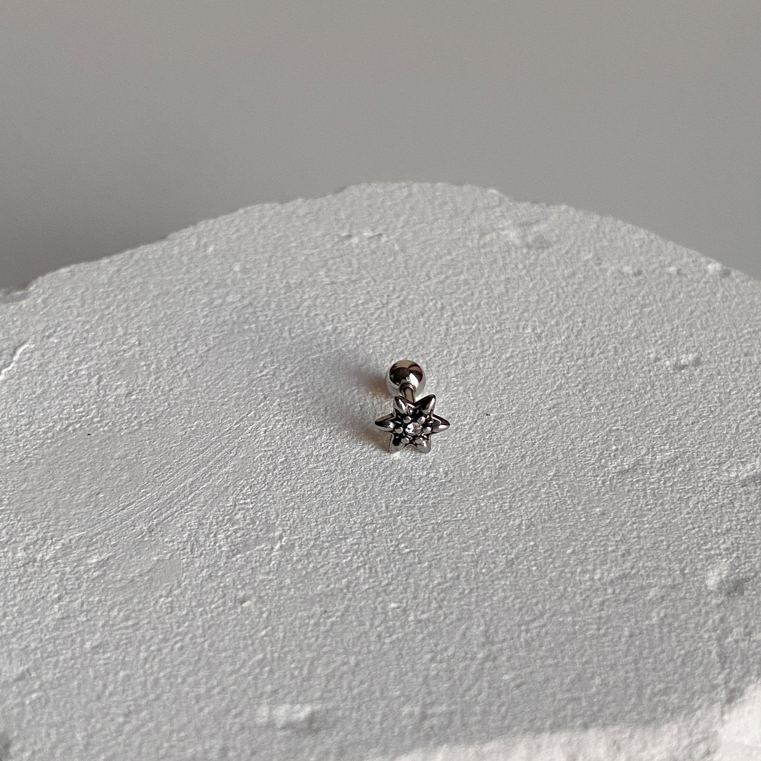 YES 013 キュービックスタースチールバーベルピアス