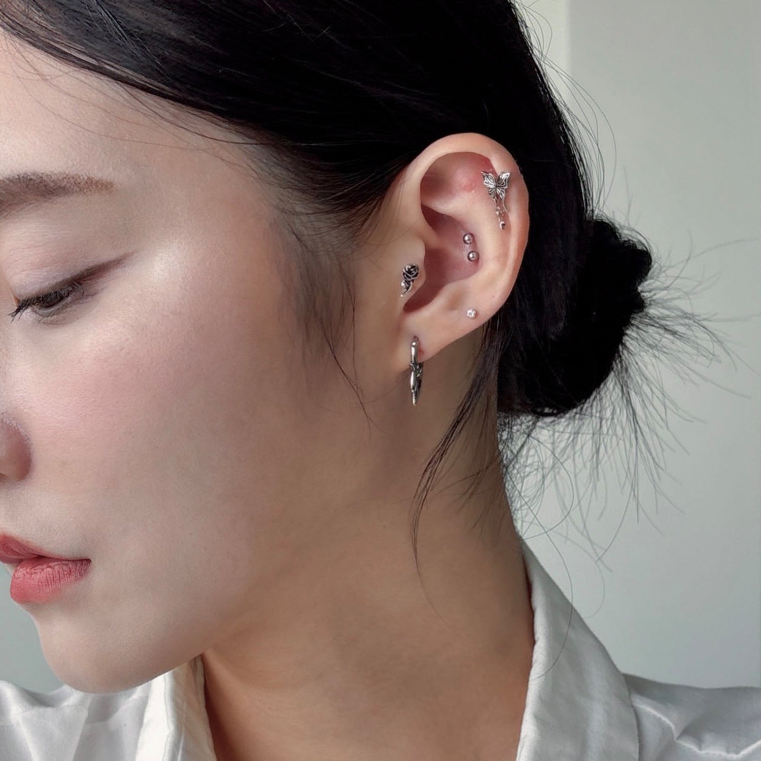 SET-090 蝶ドロップクロスエンティックローズピアス