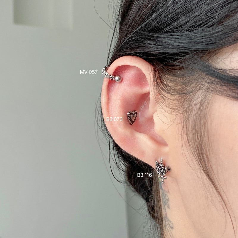 B3 116 エンティックローズピアス