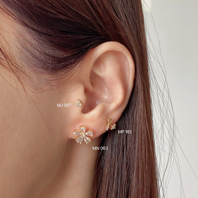 MP 161 カーブキュービックピアス