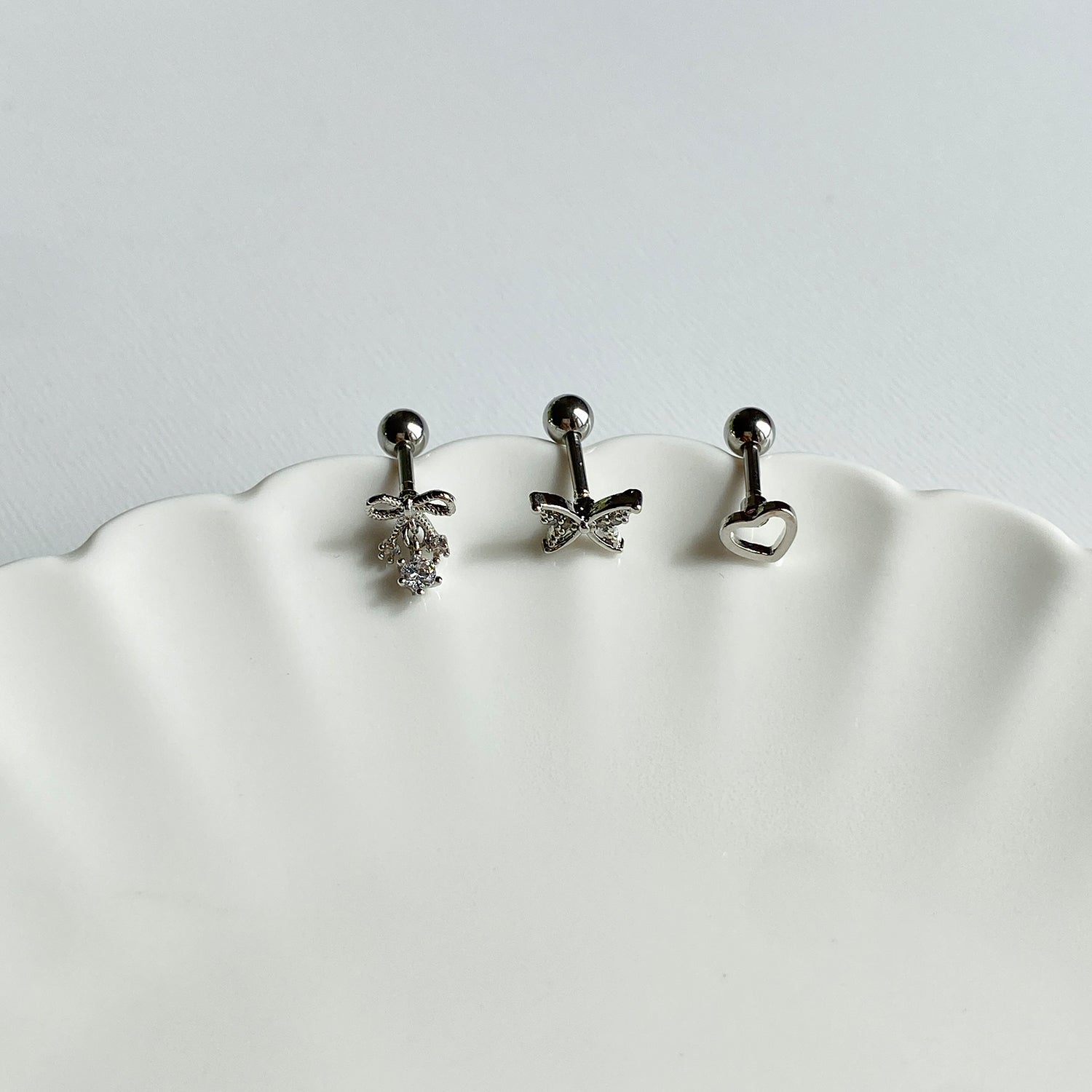 SET-042 シンプルホワイトハート蝶リボンドロップピアスセット