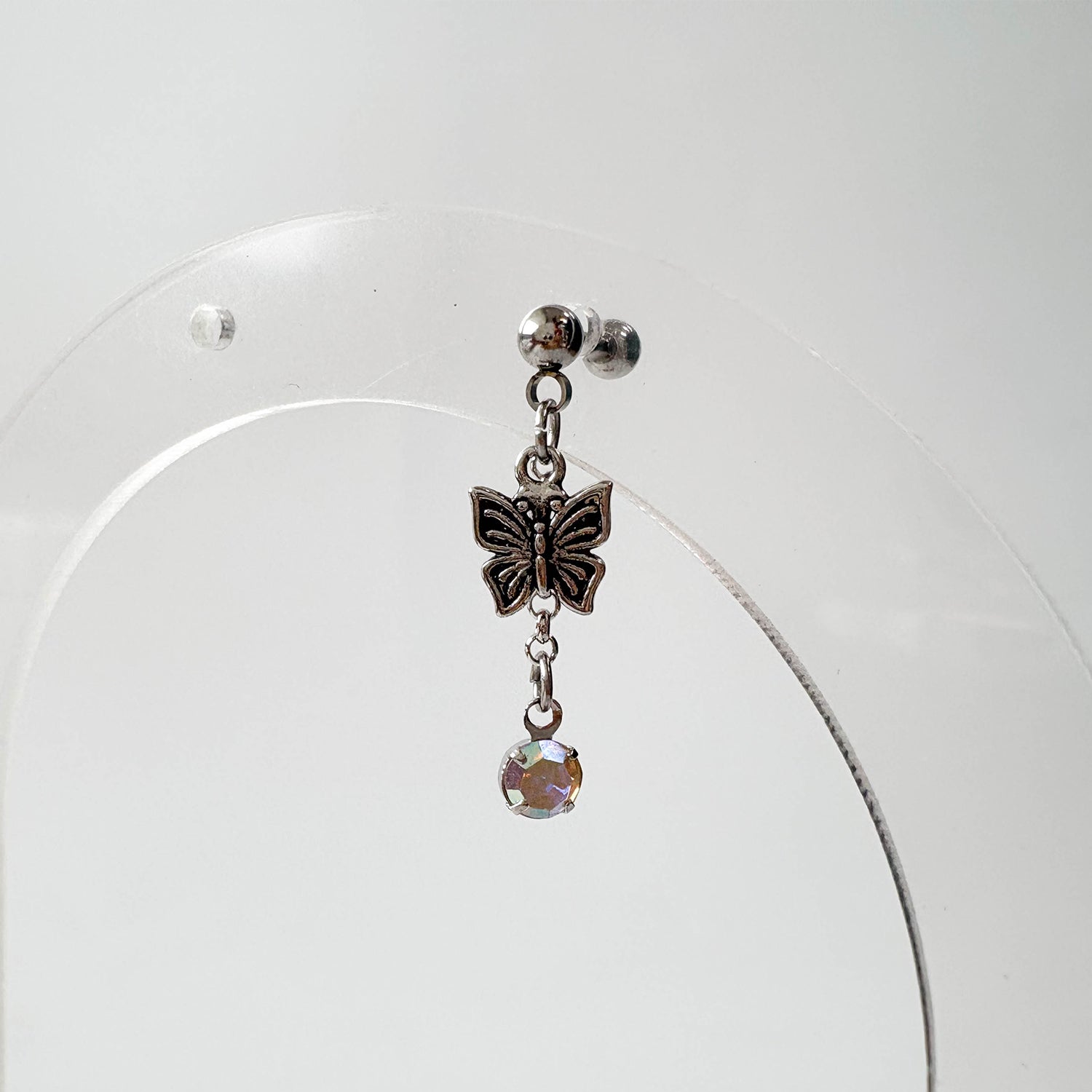 theminis ドロップ 蝶 真鍮 キュービックジルコニア ピアス 軟骨ピアス a2 248