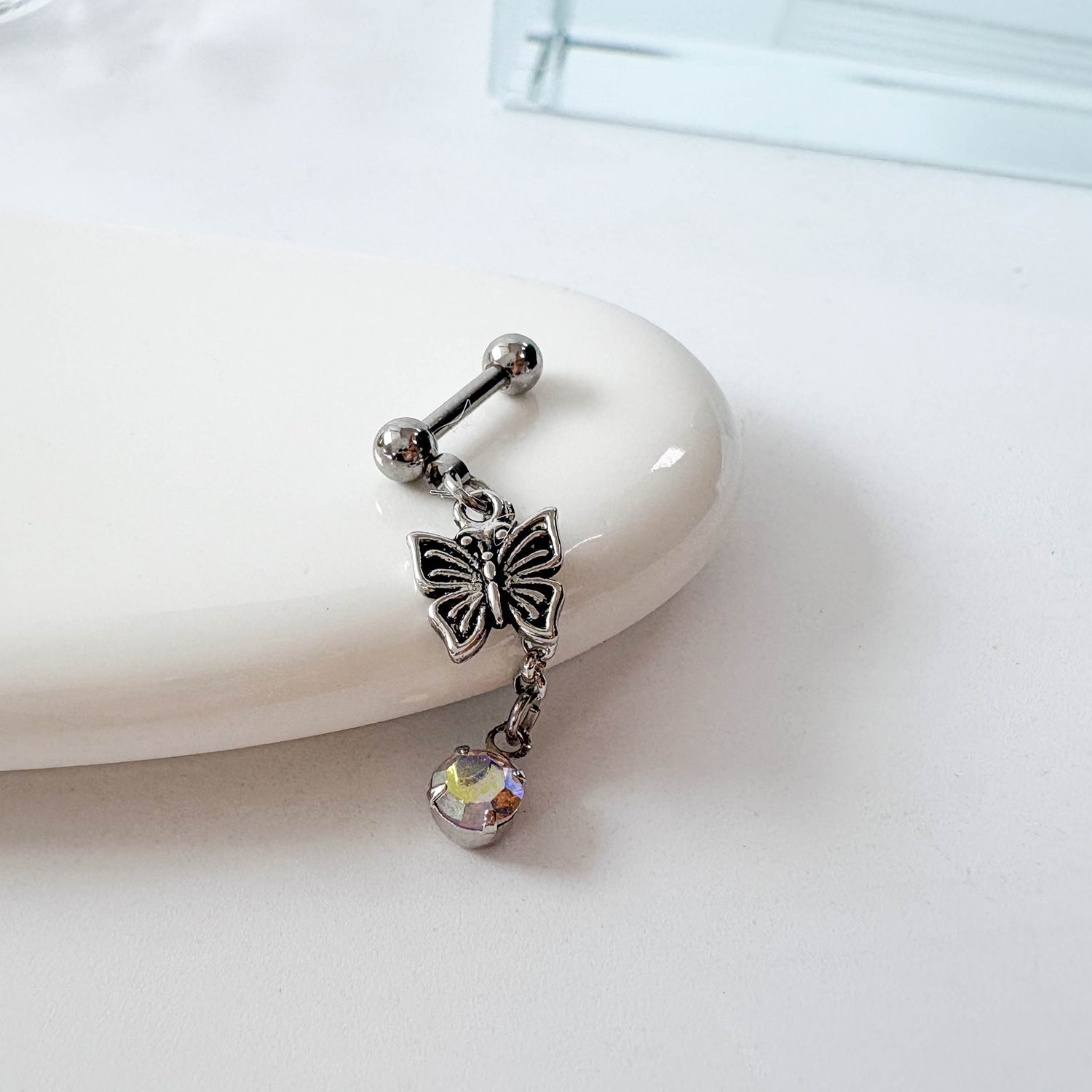 theminis ドロップ 蝶 真鍮 キュービックジルコニア ピアス 軟骨ピアス a2 248
