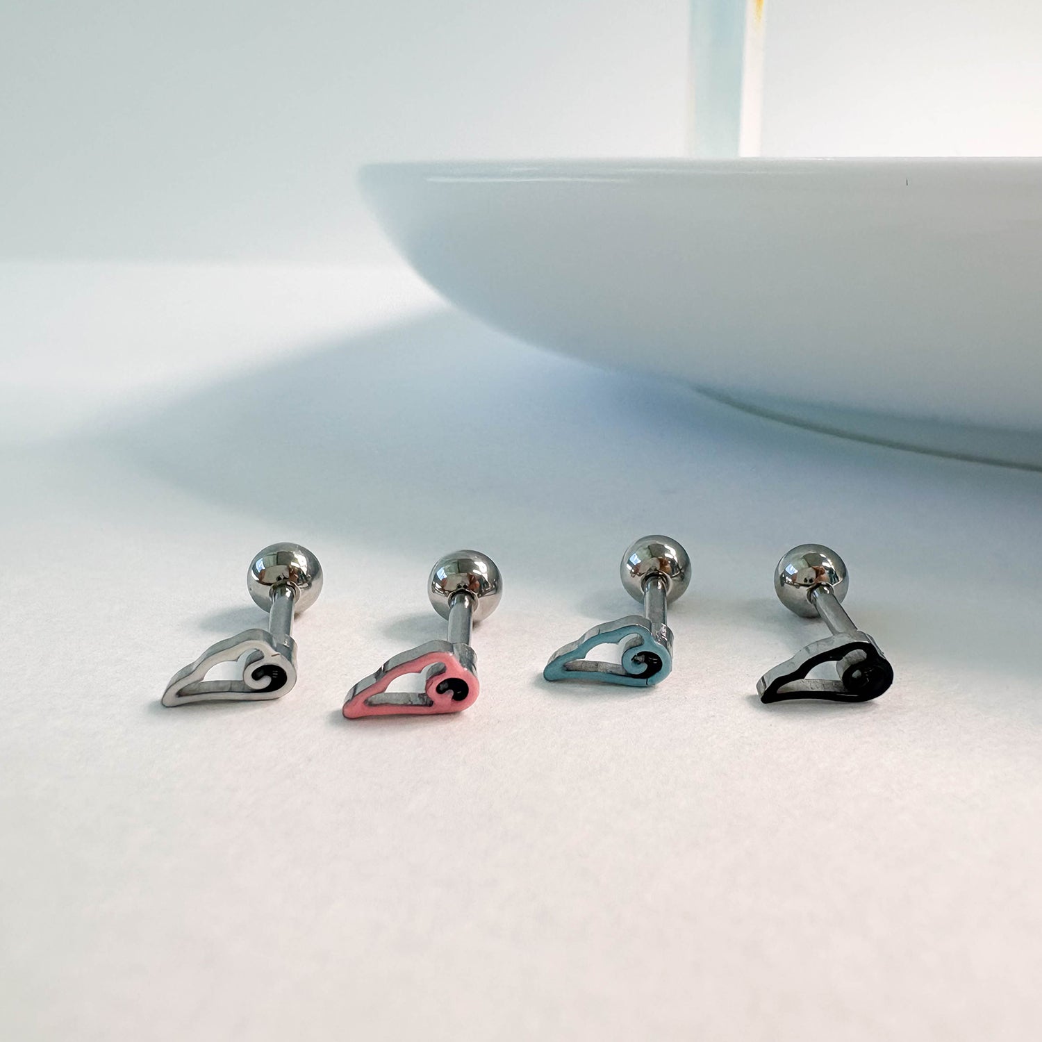 theminis エンジェル ハート サージカルステンレス ピアス つけっぱなしピアス b3 119