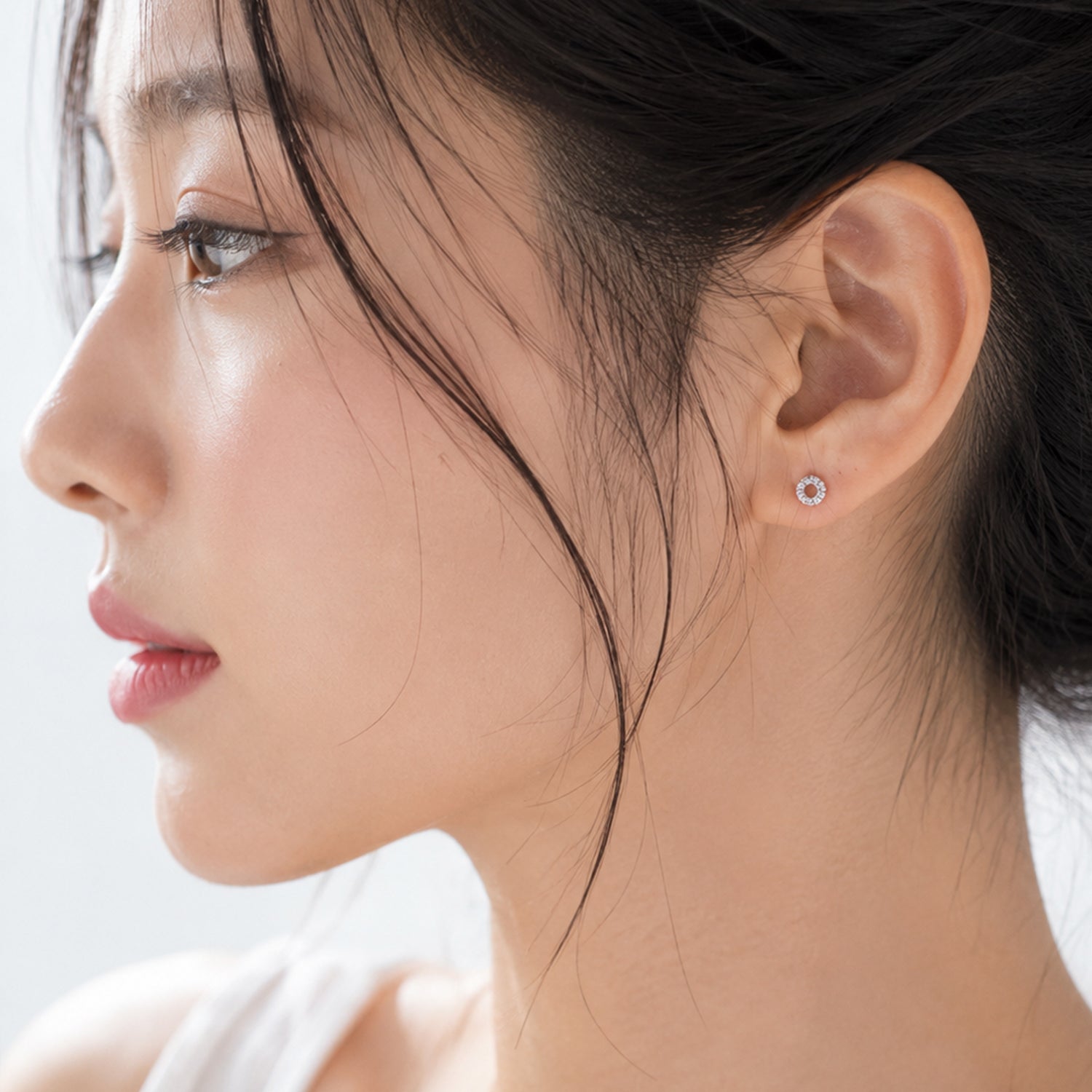 theminis Brass Cubic Circle Mini Cartilage Body Piercing MN 033