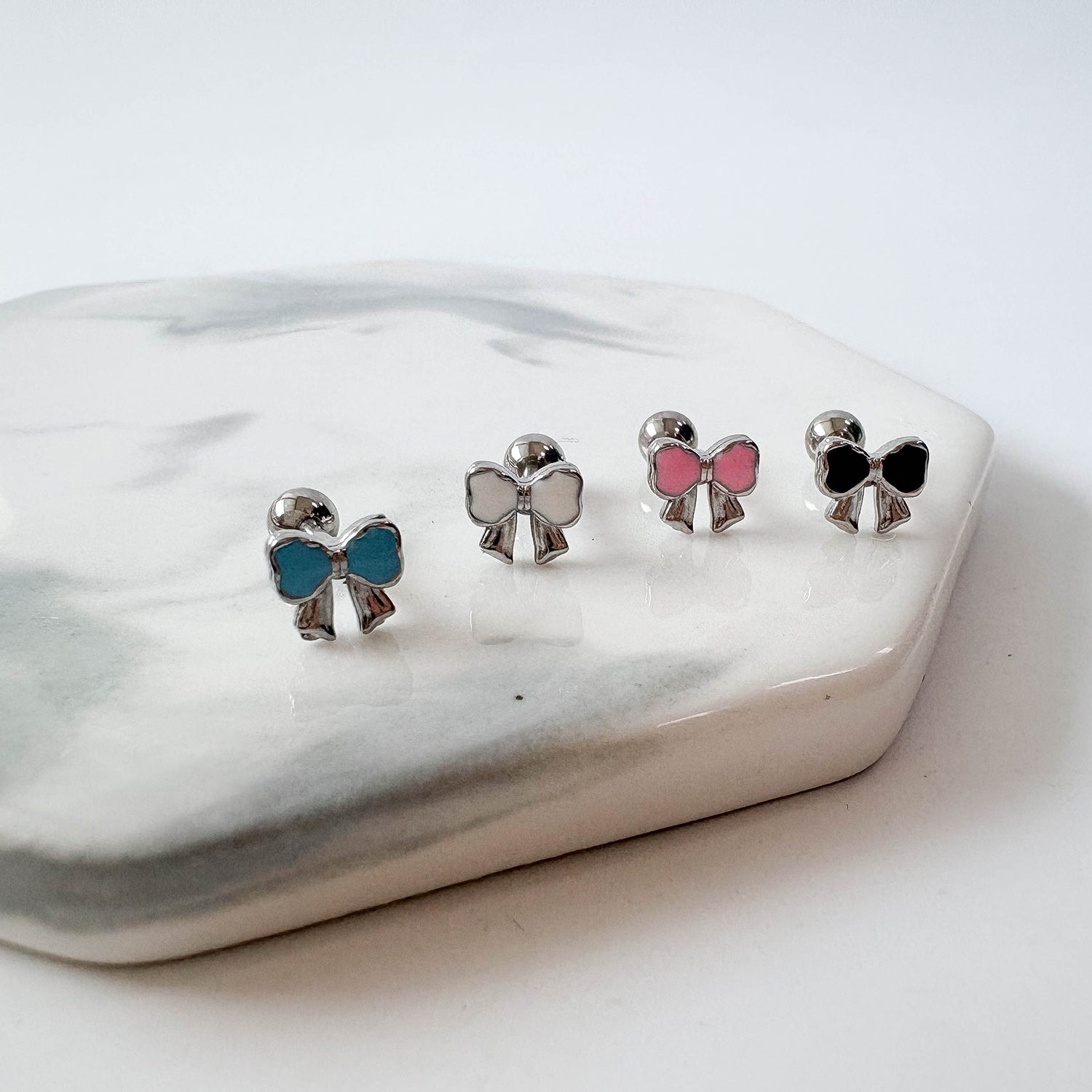 theminis ミニ リボン 小さめピアス b3 093
