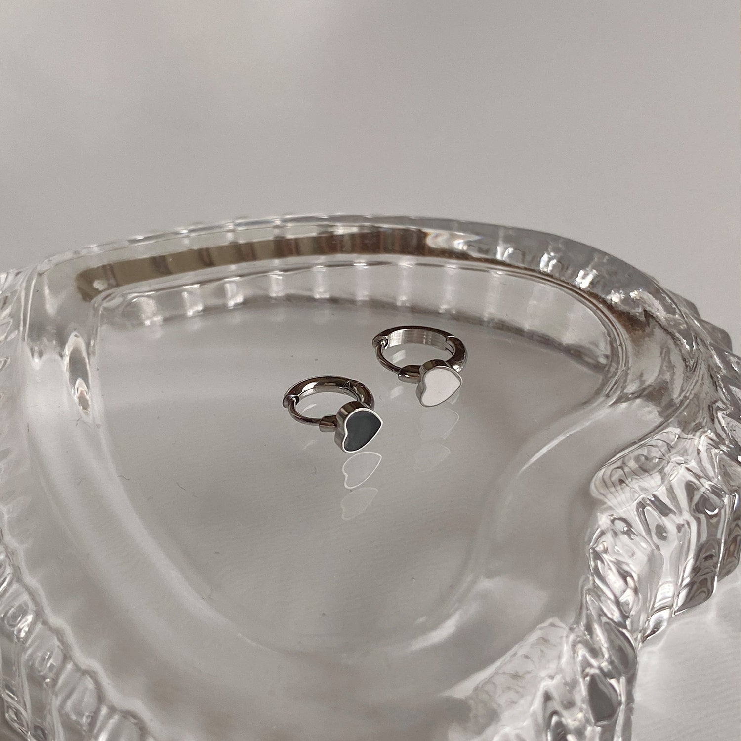 theminis ハート リング ピアス 金属アレルギー対応ピアス b3 133