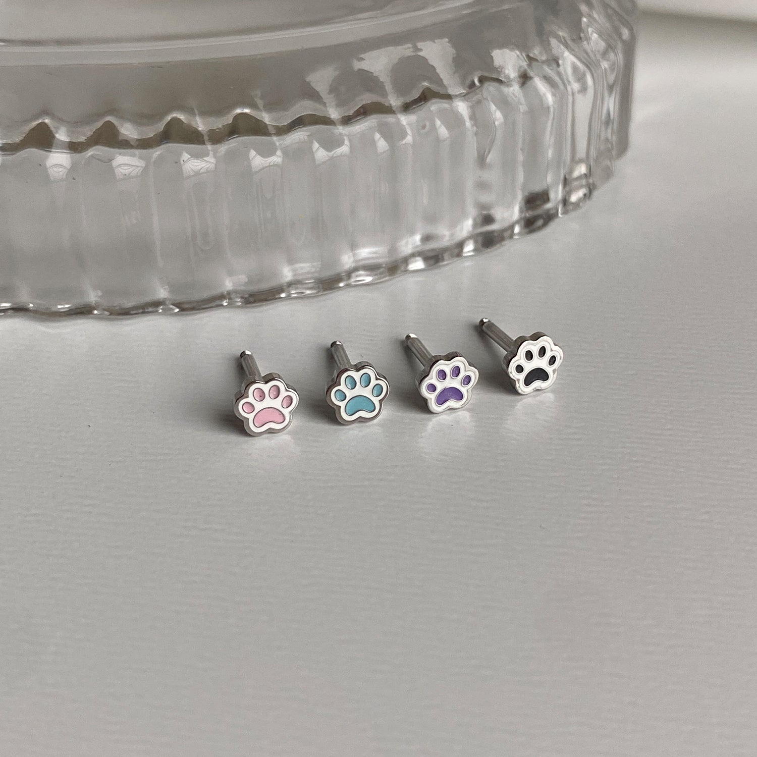 theminis ミニ 肉球 サージカルステンレスピアス 小さめピアス b3 105