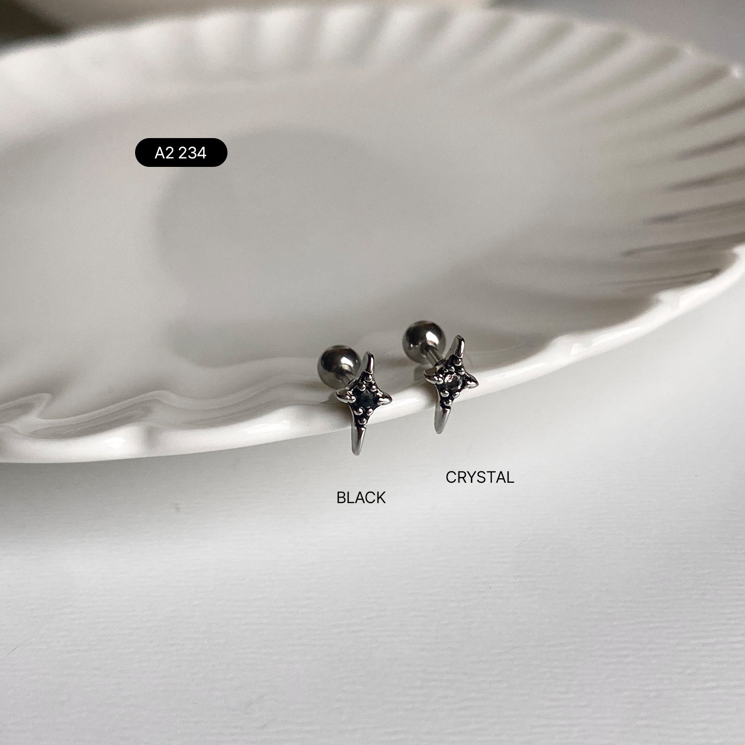 theminis シンプル スター キュービックジルコニアピアス 軟骨 ピアス a2 234