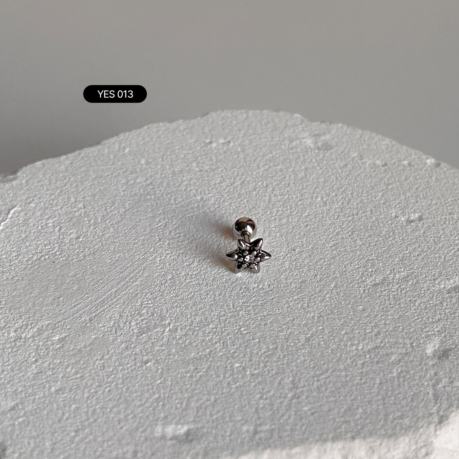theminis スター 真鍮 キュービックジルコニア ピアス 軟骨ピアス yes 013