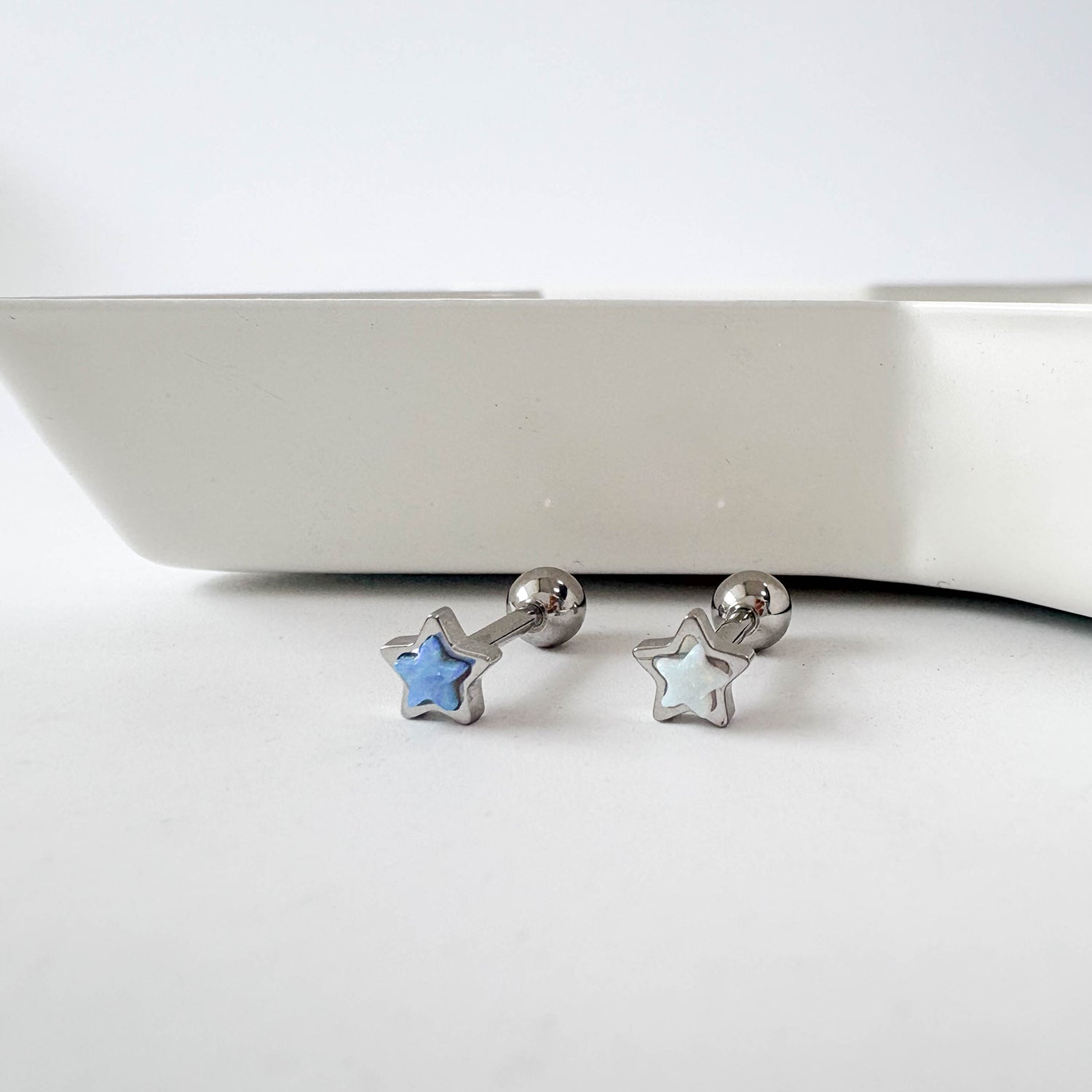 theminis スターオパール サージカルステンレス ピアス 金属アレルギー対応 b3 087