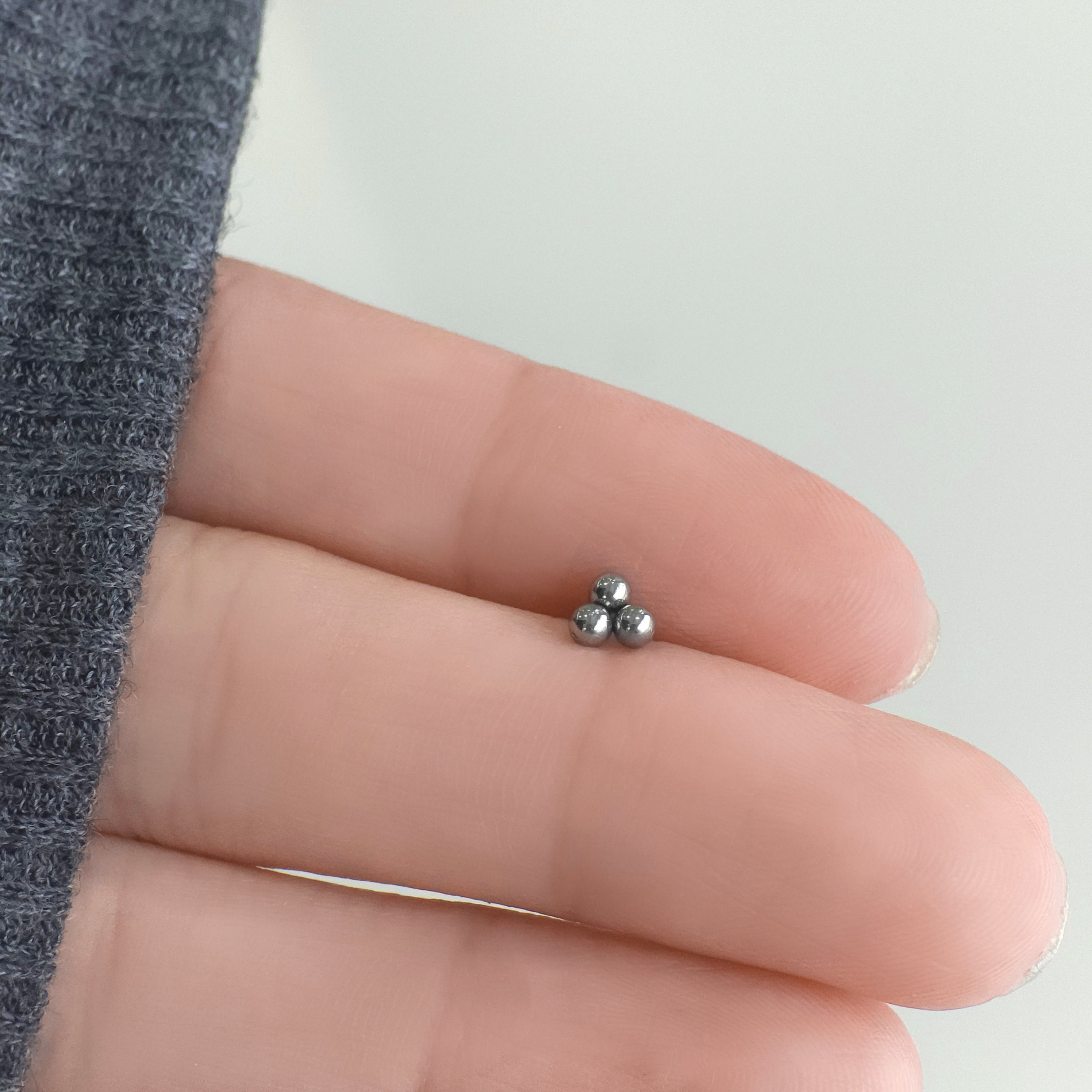 theminis ミニ サークル サージカルステンレス ピアス 金属アレルギー対応 b3 021