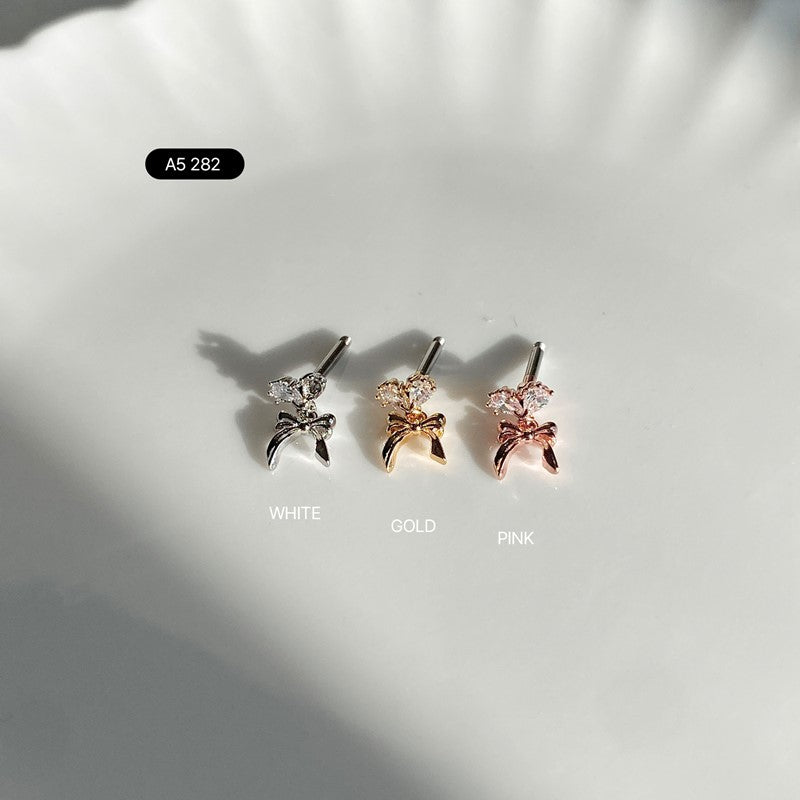 シンプル シェイプ ピアス