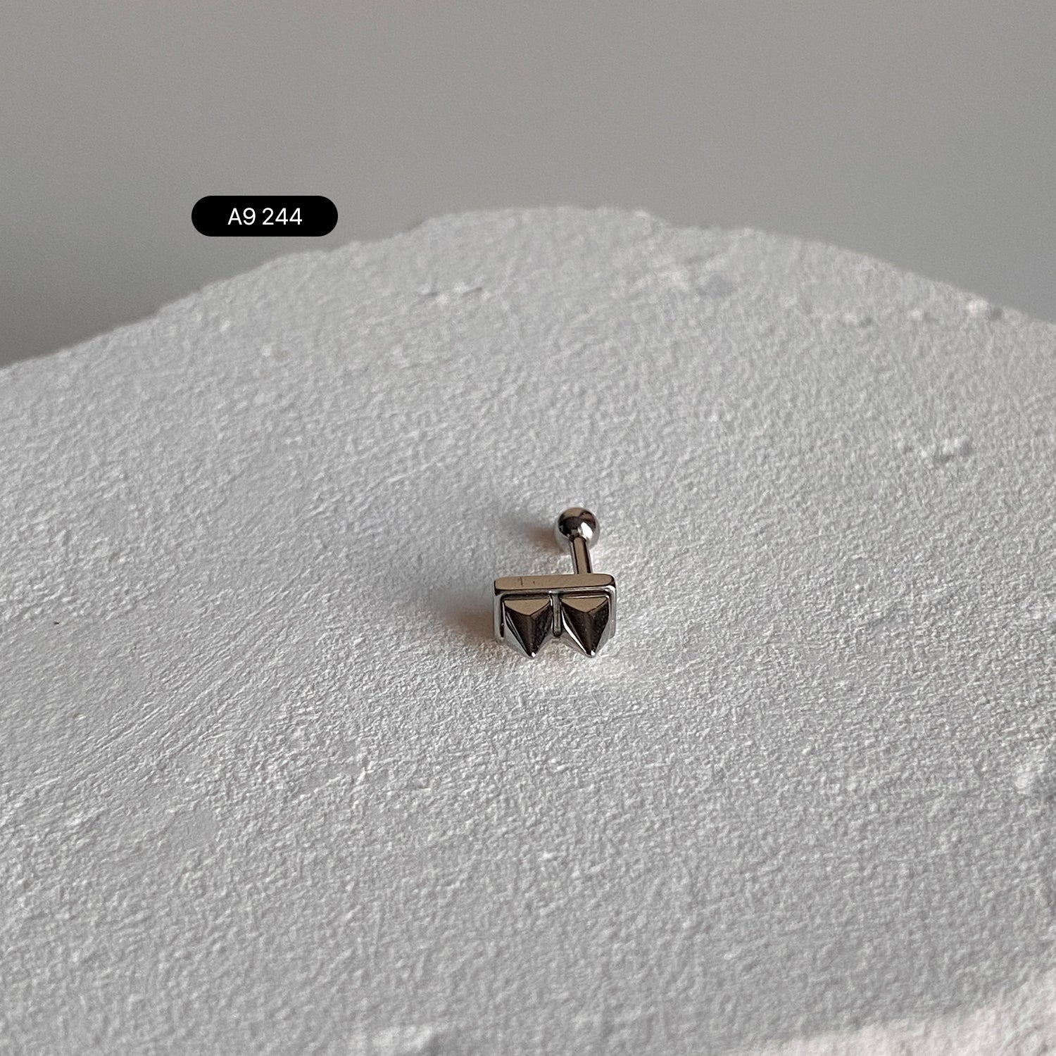 SET-092 スパイクキュービッククロス別ピアス