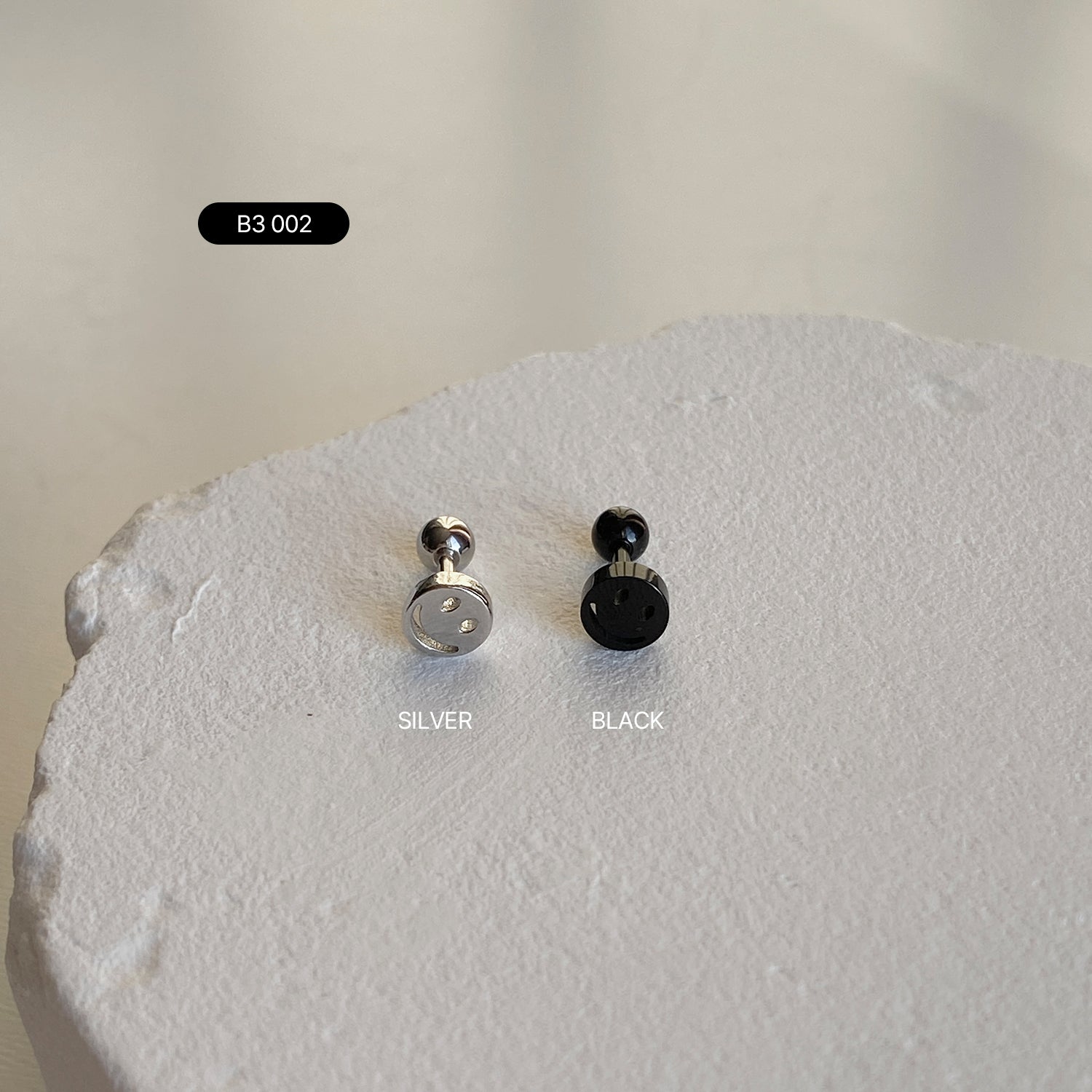 B3 002 サージカルミニスマイルピアス