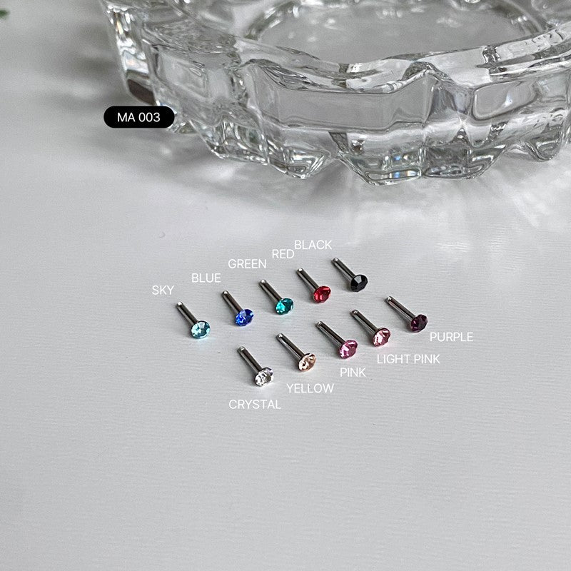 スノー ストーン ピアス (스노우 스톤 피어싱)