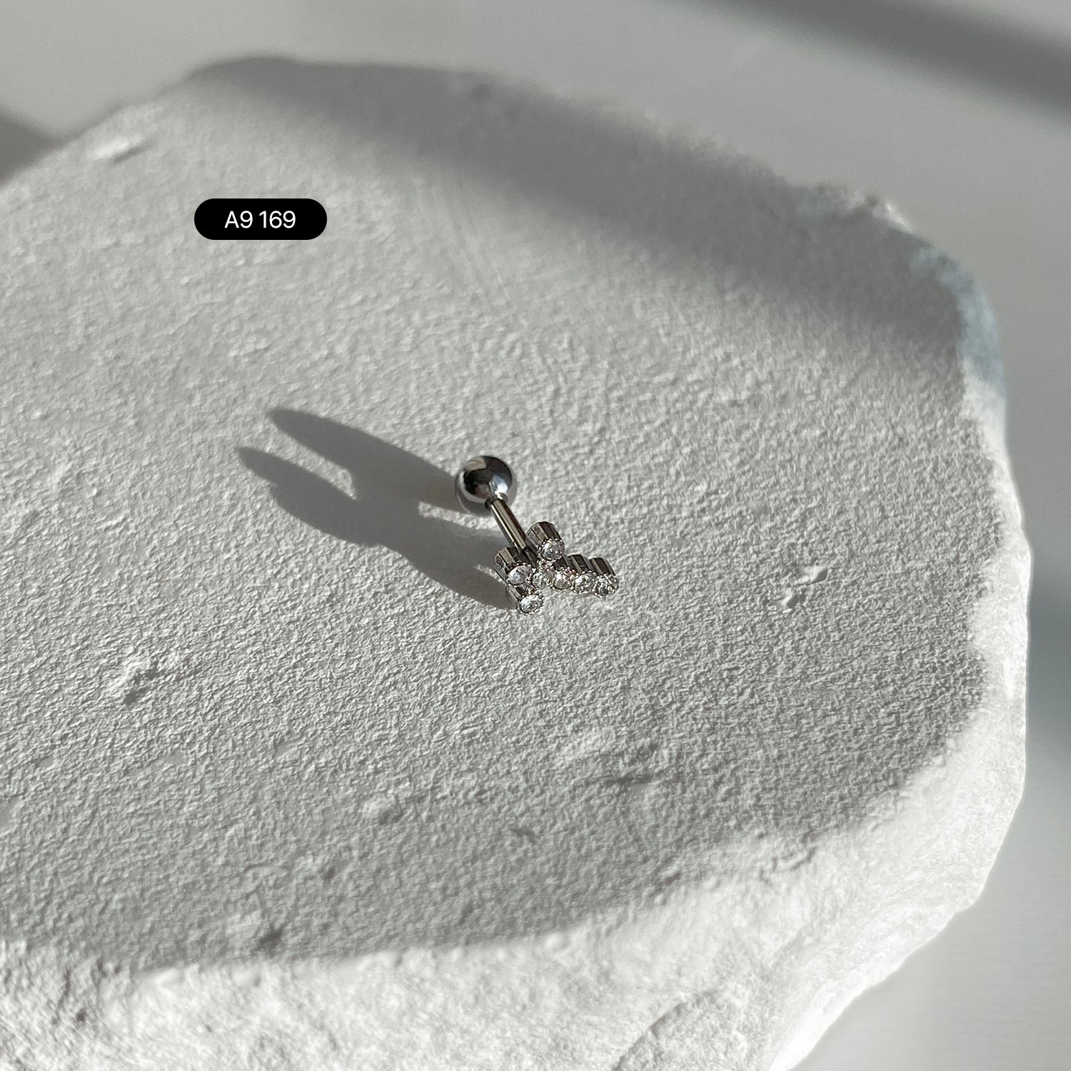 SET-078 エンティッククロススマイルラインスターピアスセット