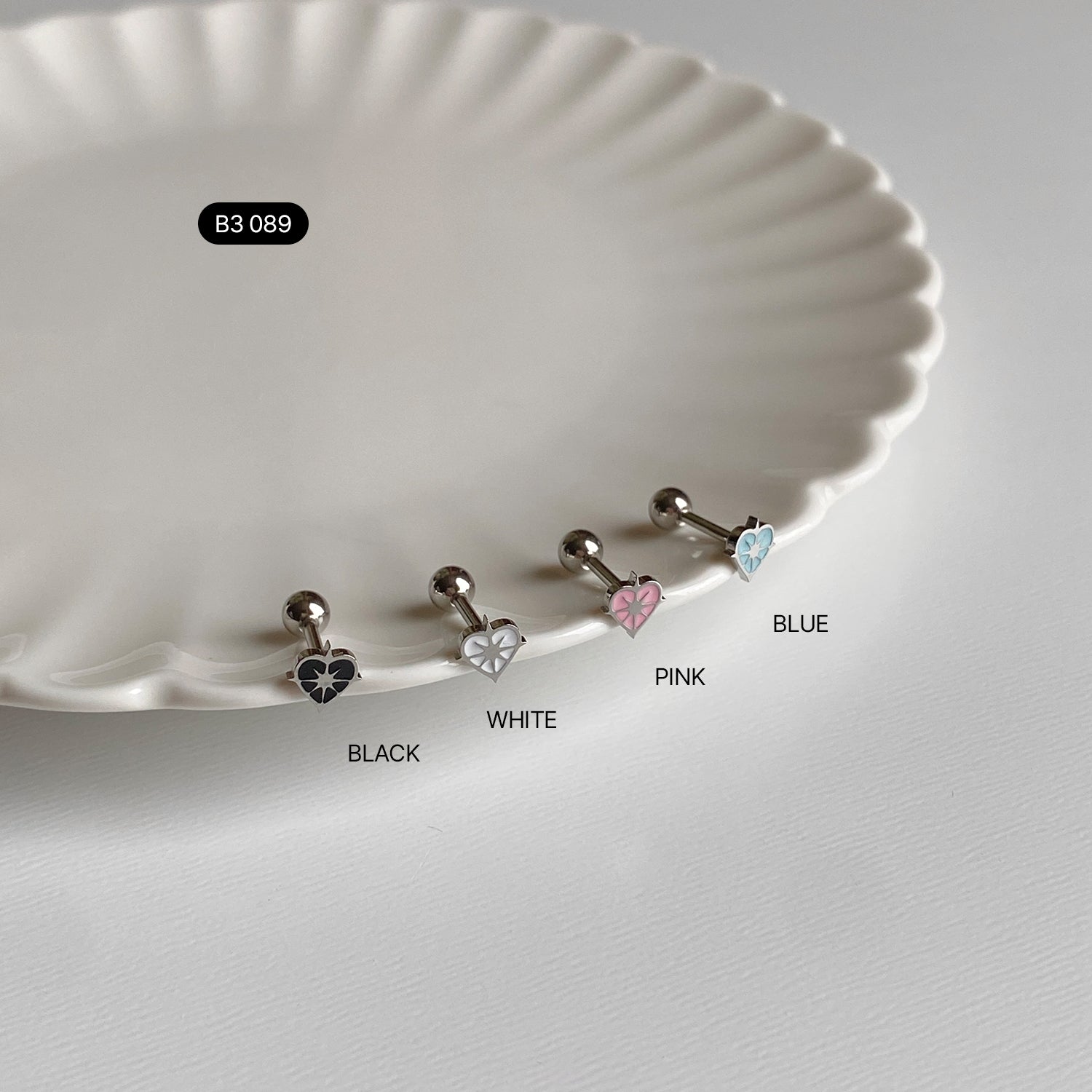 SET-016 キュービックドロップハートウィングスチールボアヘビハートピアスセット