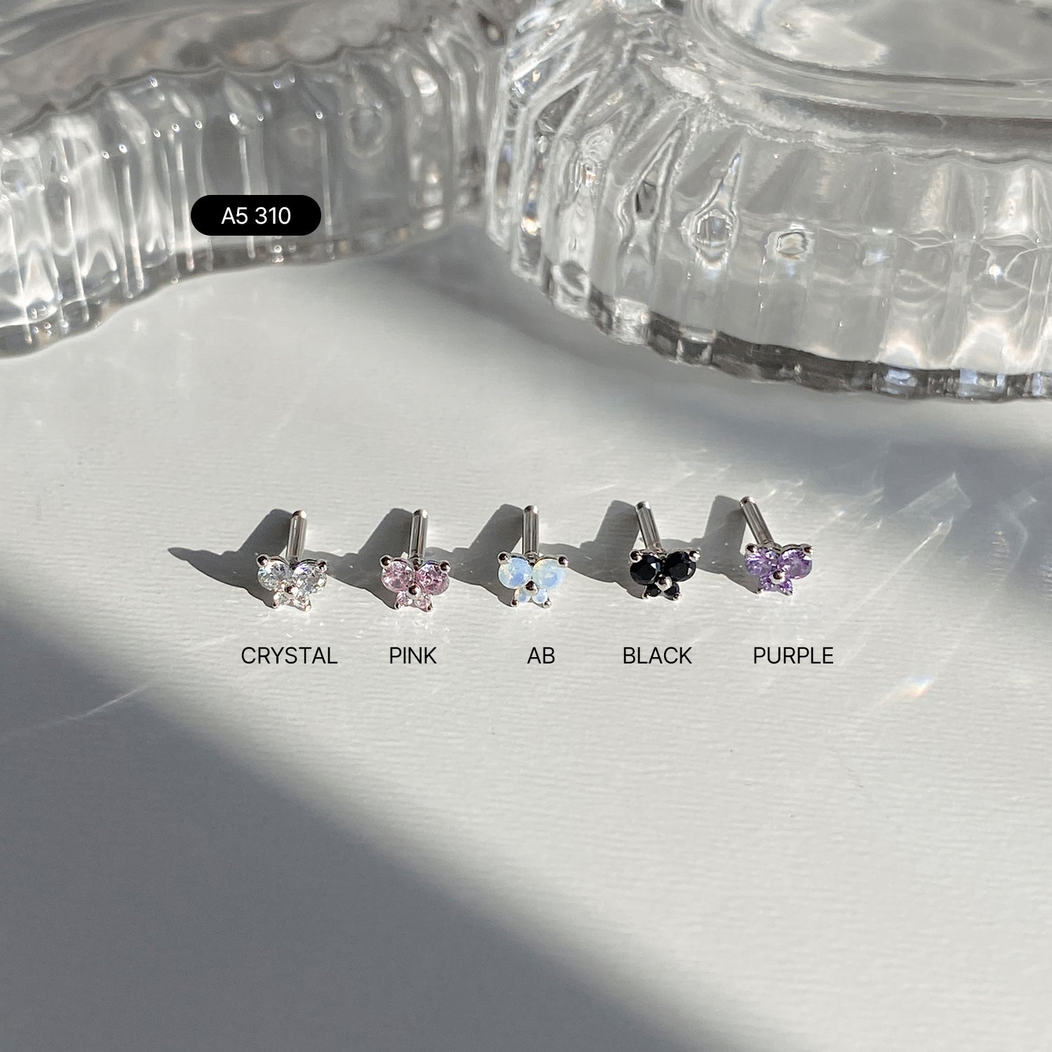 A5 310 ミニキュービック蝶ピアス