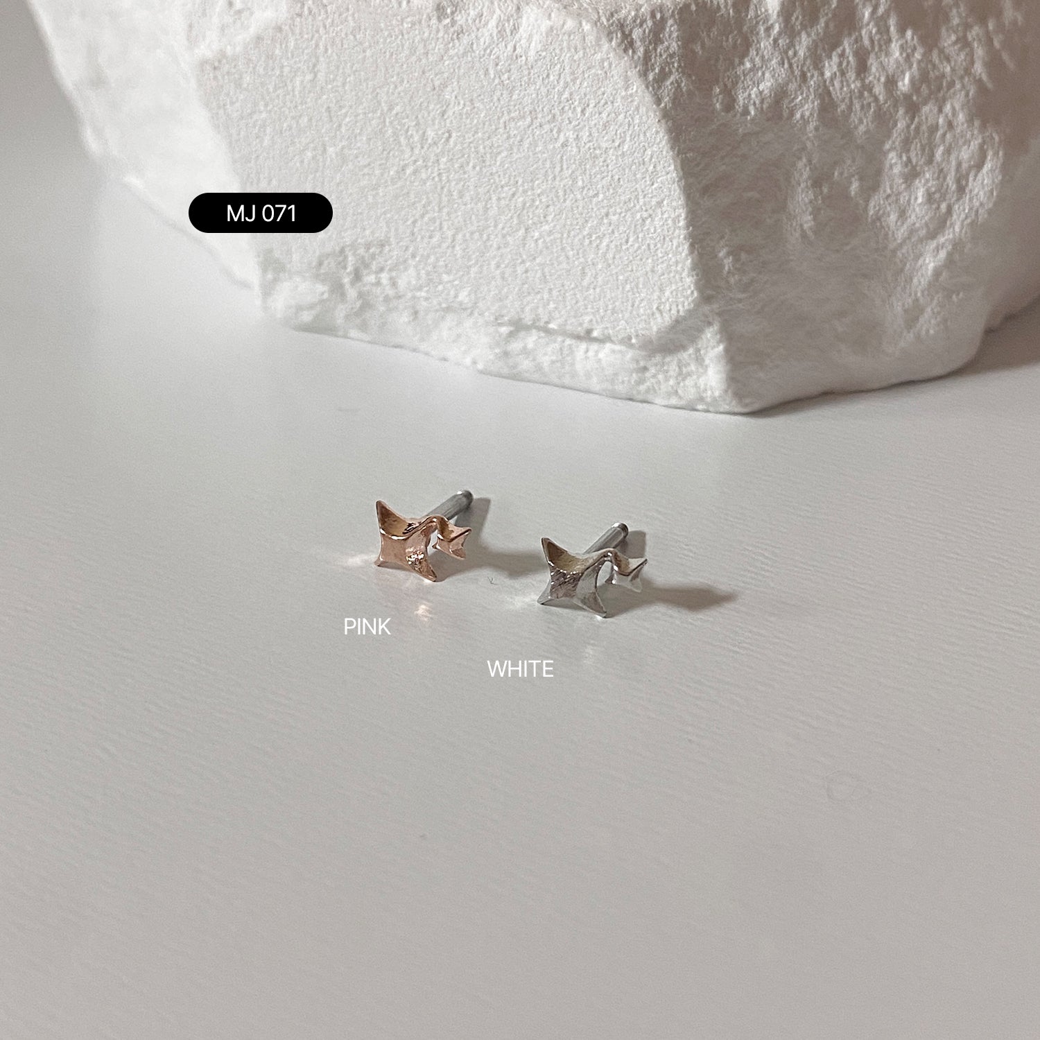 MJ 071 キラキラスター ピアス