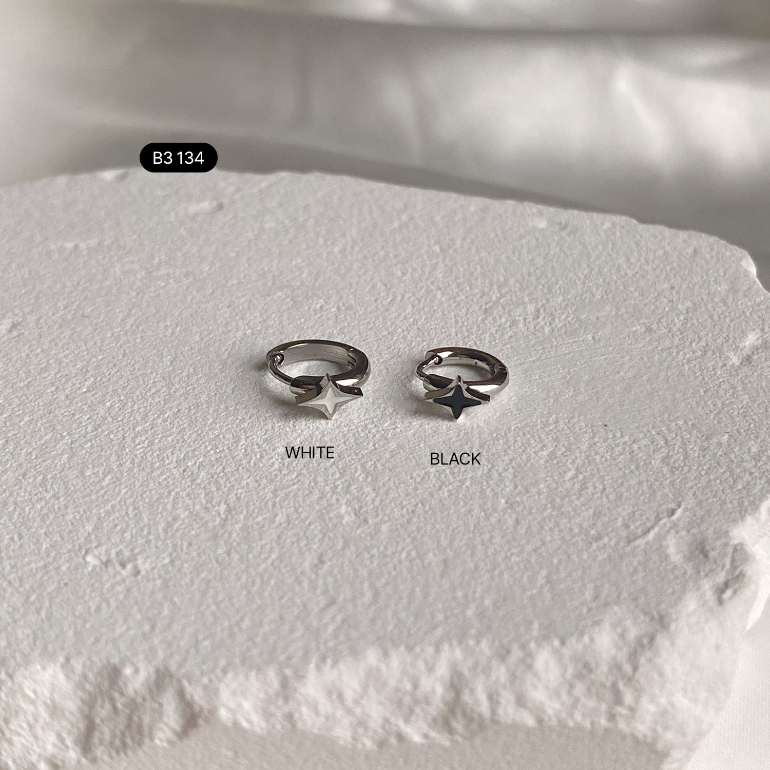 SET-006 キュービック猫クロスピアスセット