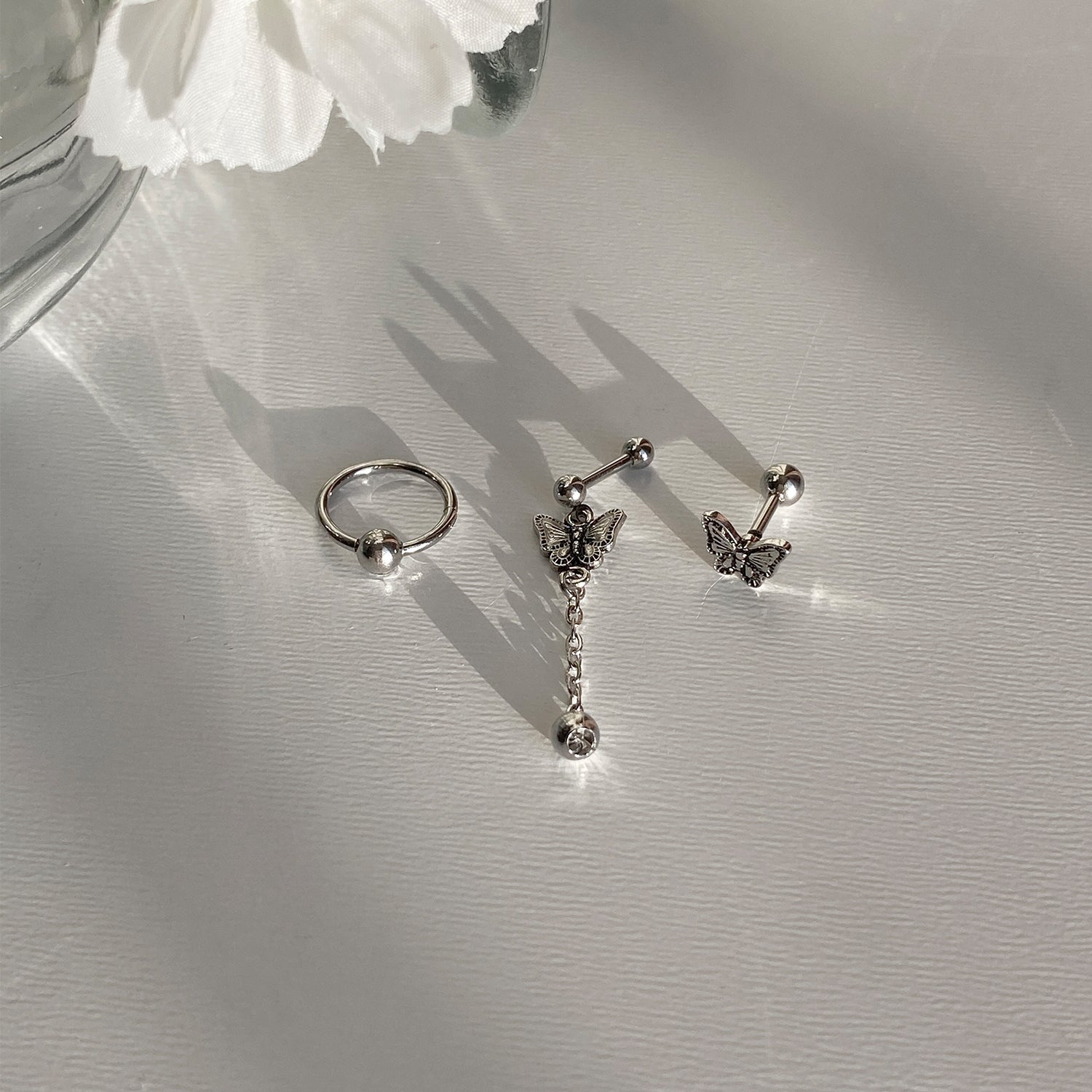 SET-083 ドロップエンティック蝶シグメントリングピアスセット