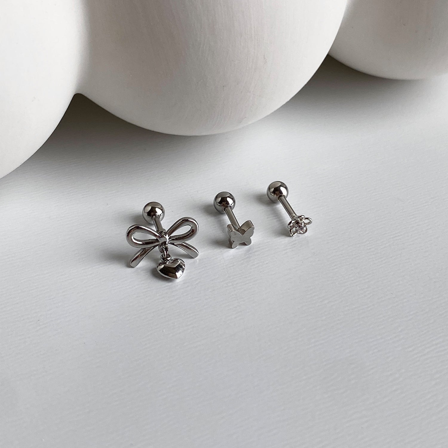 SET-020 ワンリボンアンティーク蝶フラワーキュービックピアスセット