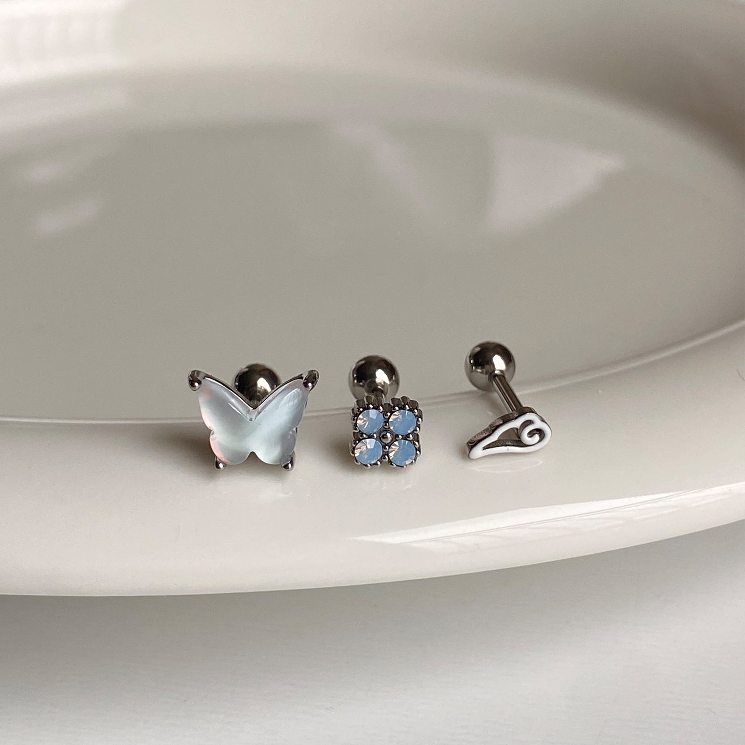 SET-014 ラインエンジェルハートブルーキュービックピアスセット