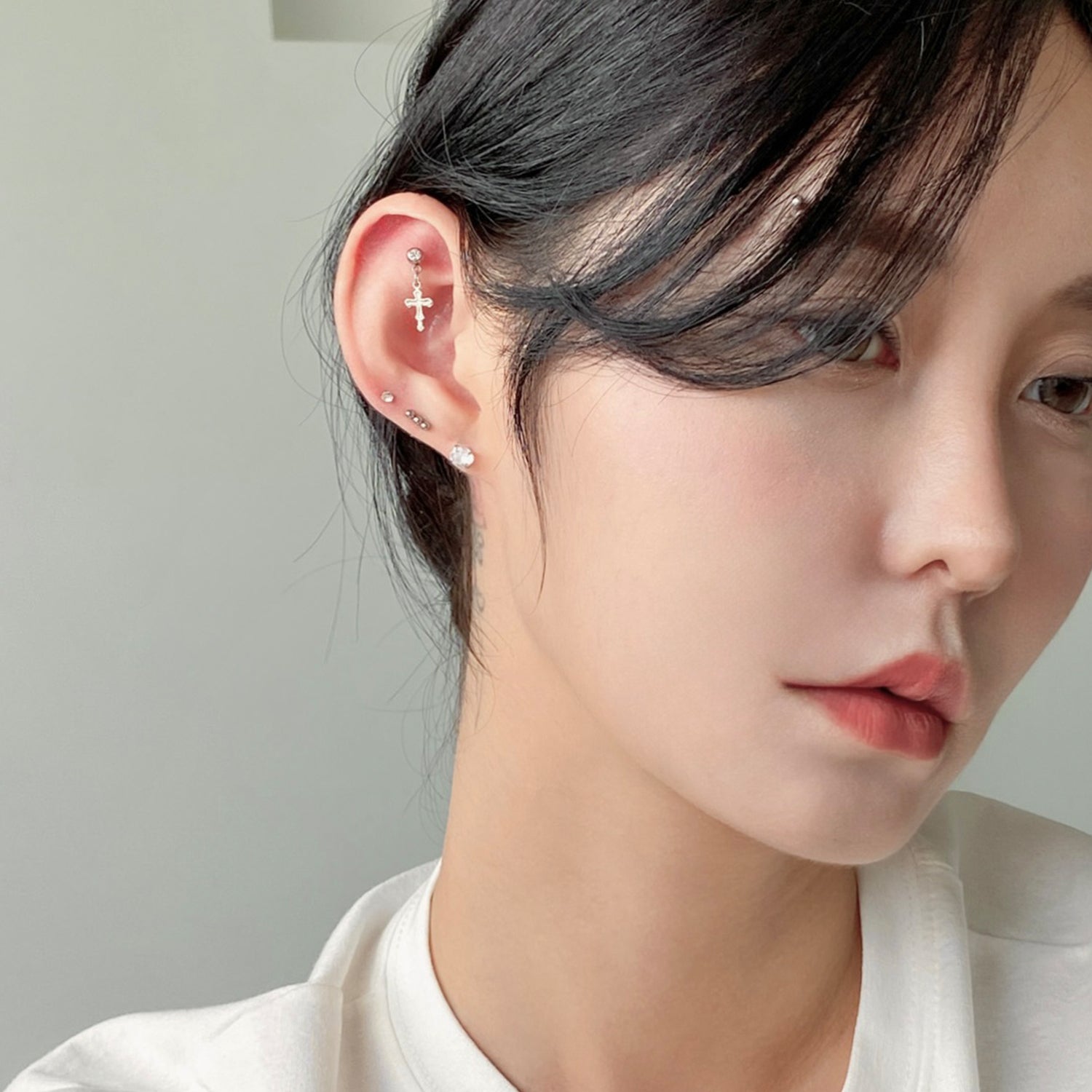 SET-017 キュービックドロップクロスアクリル真珠ピアスセット