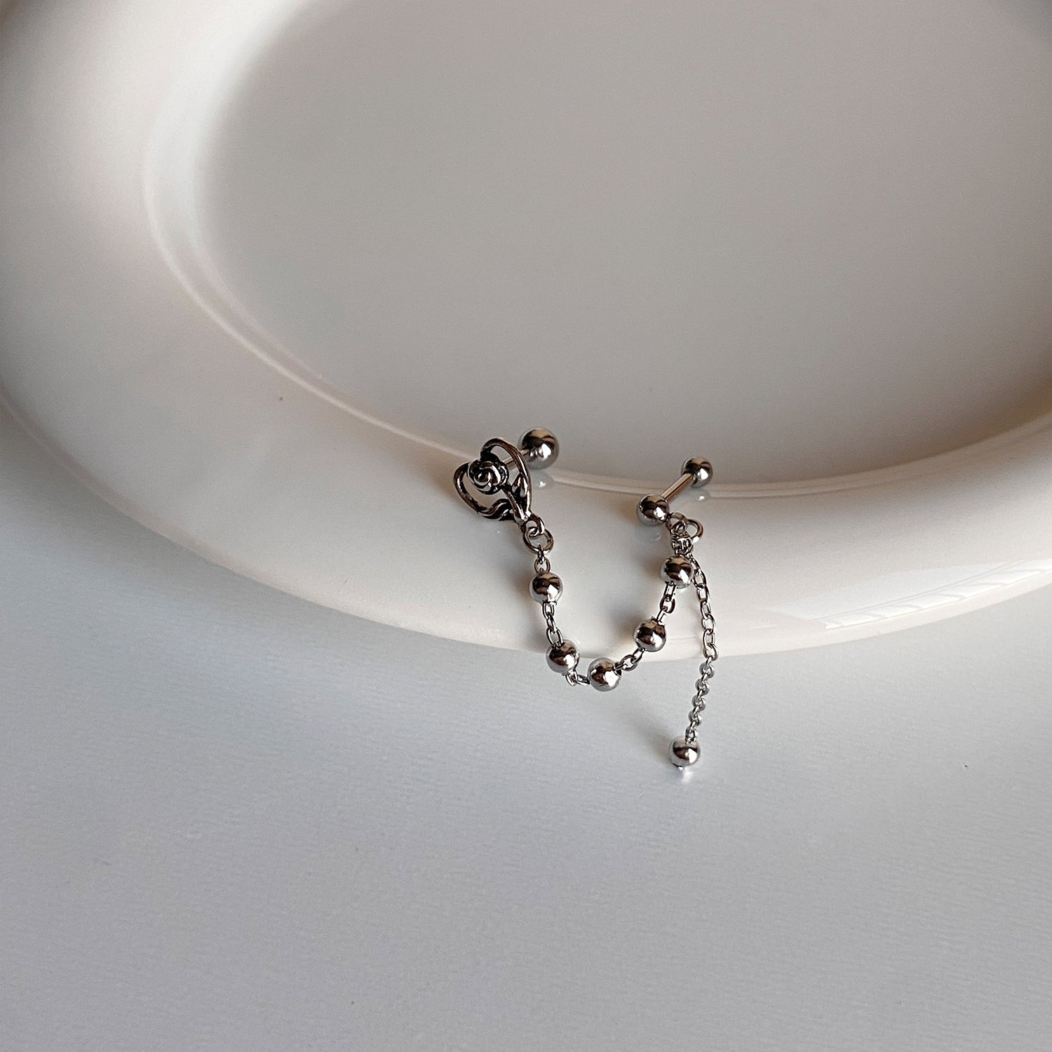 A2 250 チェーンペンダントバーベルドロップピアス