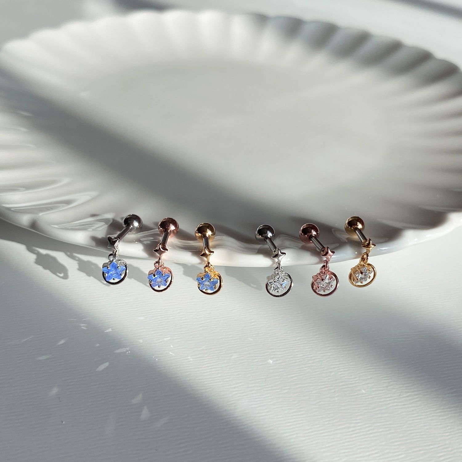 A8 294 ガラガラブルースターピアス