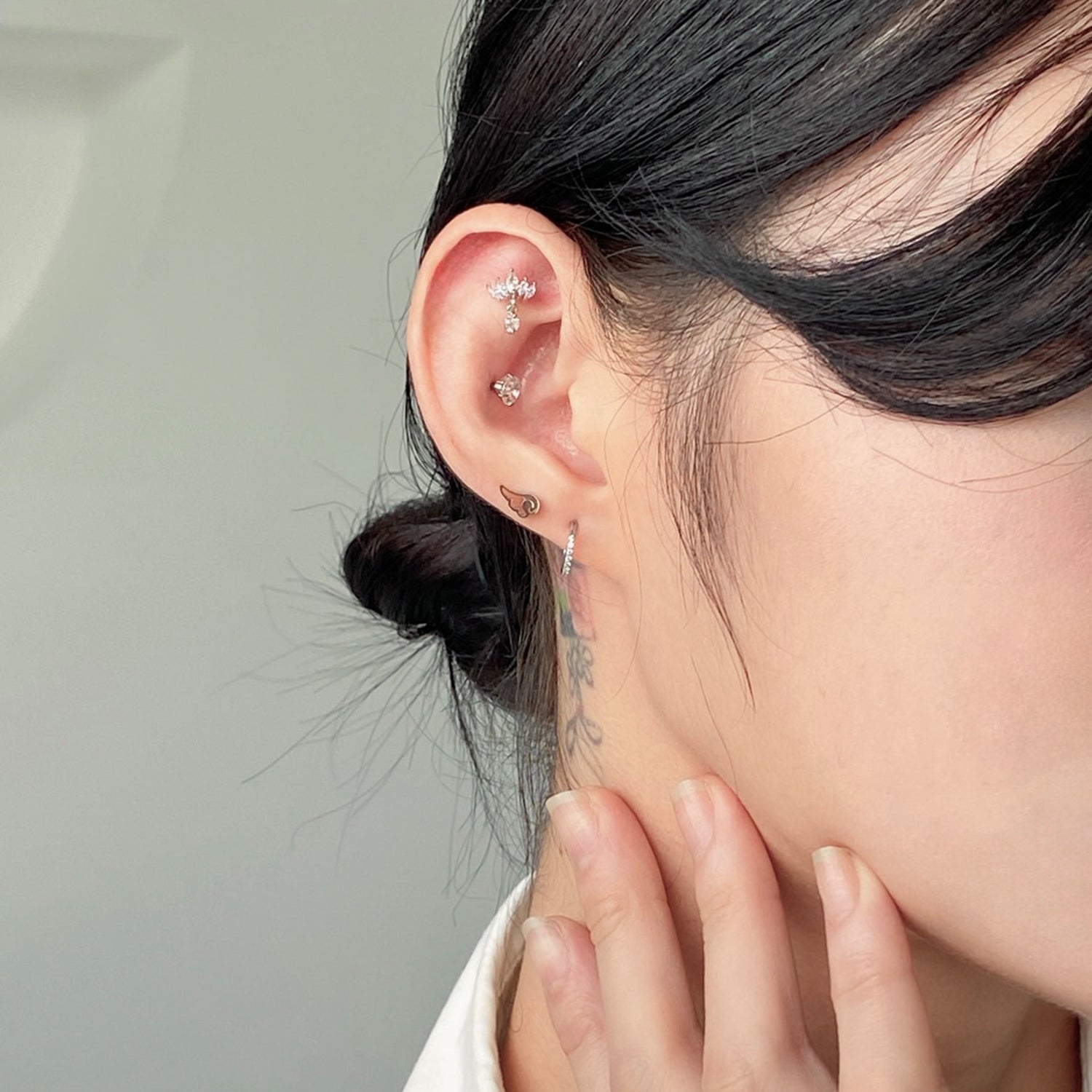 SET-027 サージカルキュービッククラウンエンジェルウィングセグメントリングピアセット