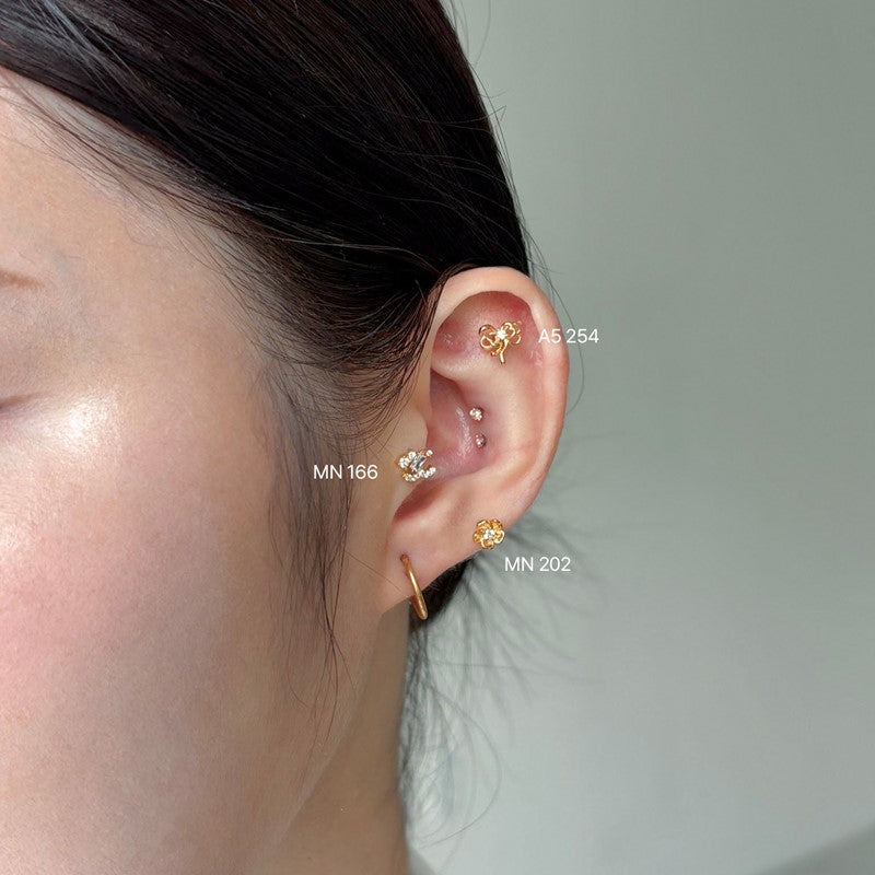 MN 202 キュービック ペンタ クロス