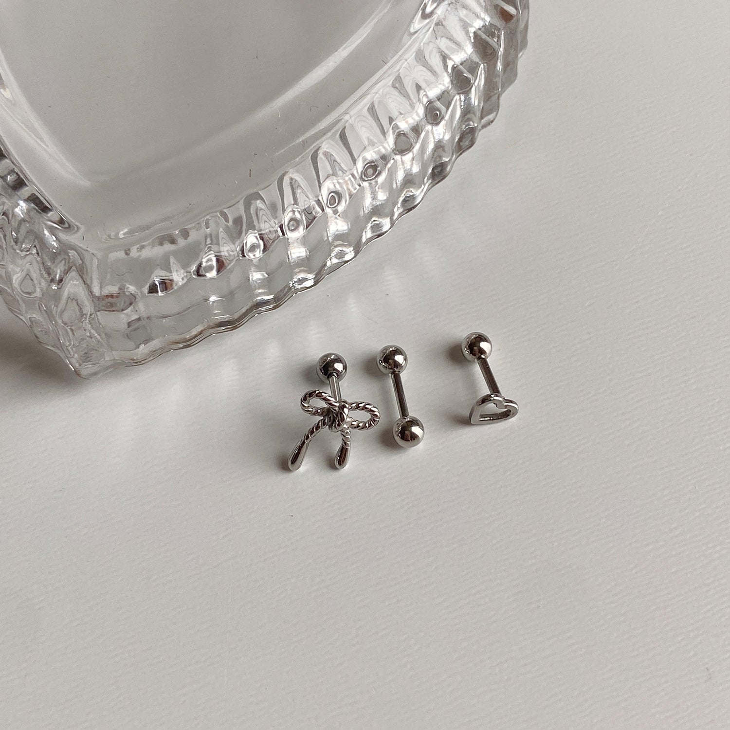 SET-009 サージカルエンティックリボンシンプルピアスセット