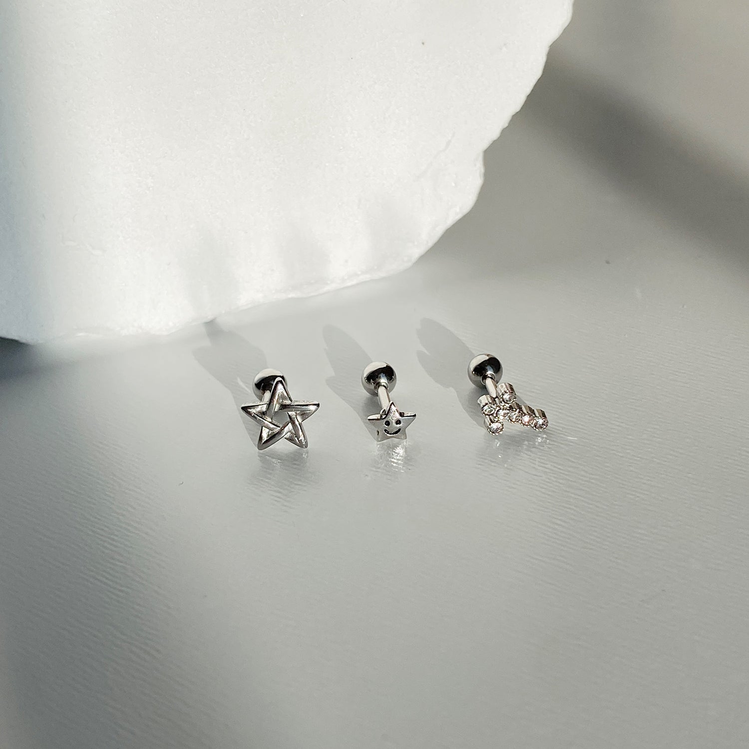 SET-078 エンティッククロススマイルラインスターピアスセット