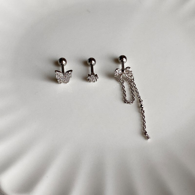 ミニ キュービック フラワー ピアス (미니 큐빅 플라워 피어싱)