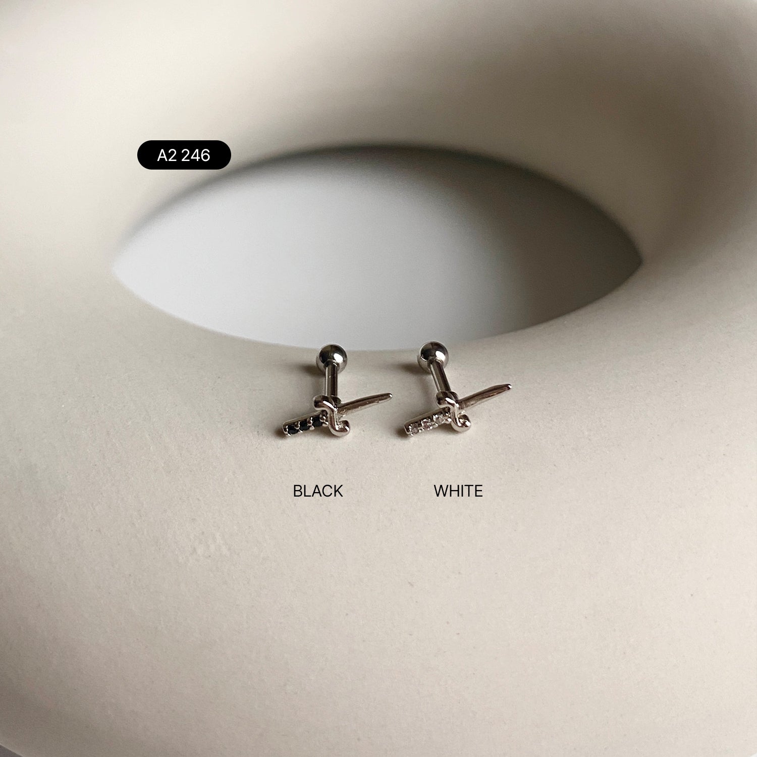 SET-022 アナコンダクロムミニソードピアスセット