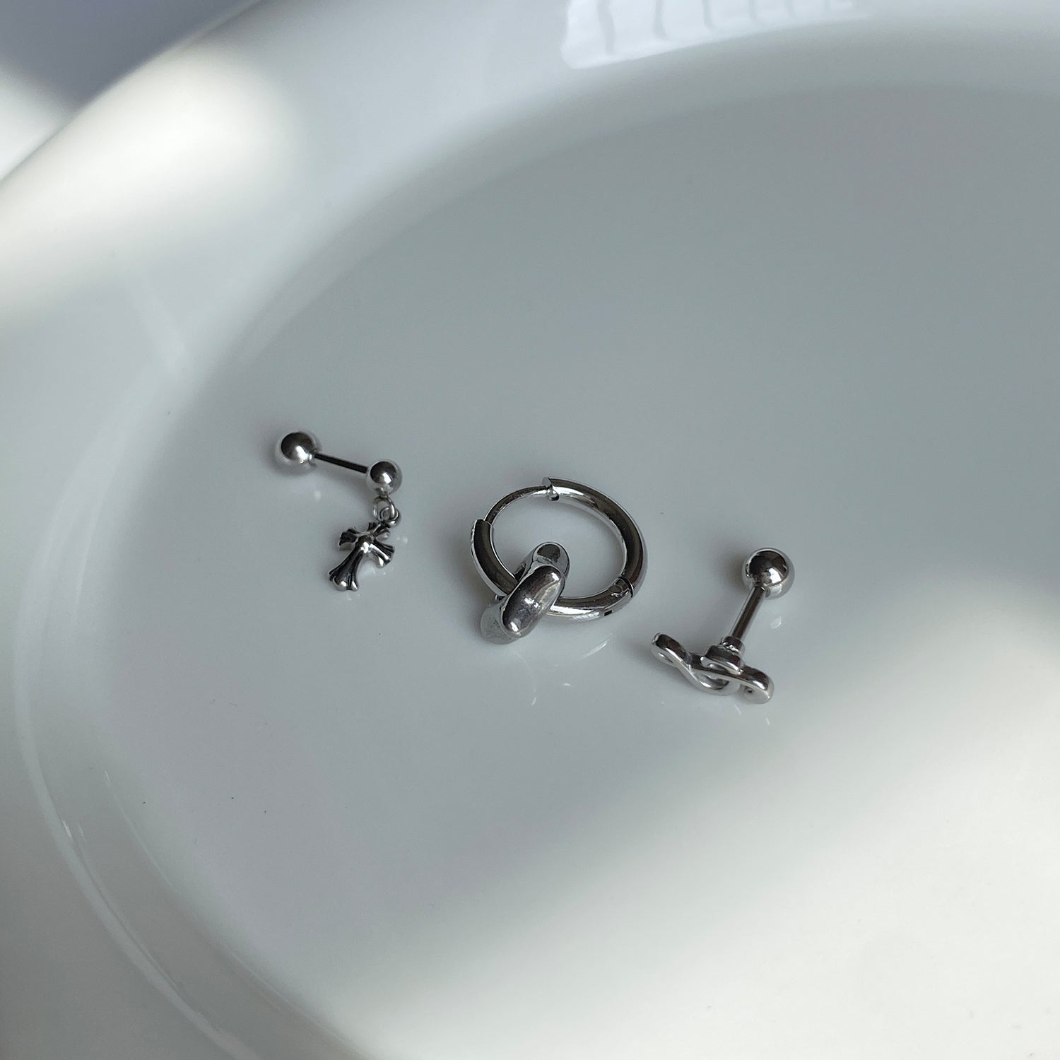 SET-058 バーベルドロップガラクロスピアス