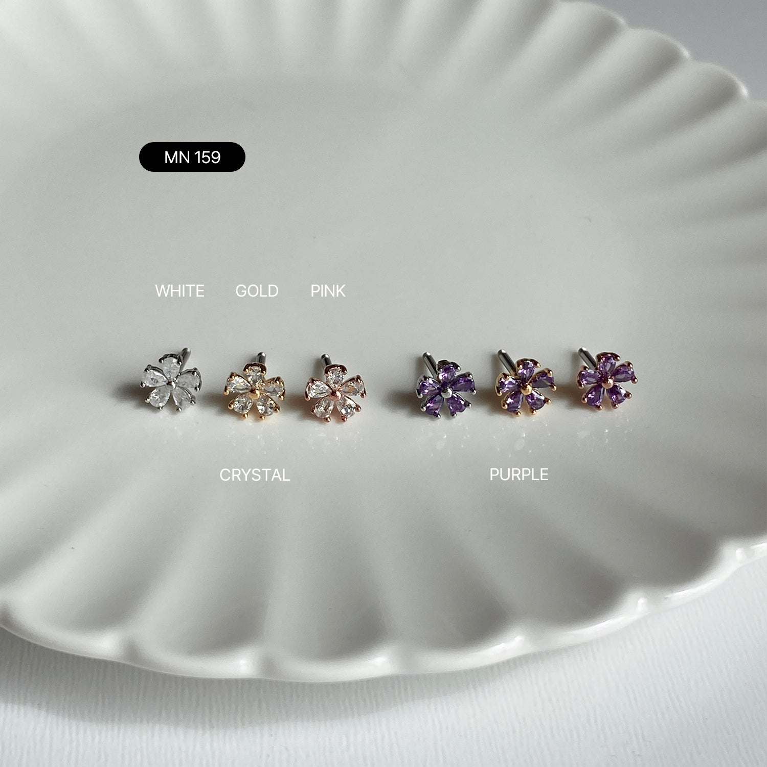 MN 159 キュービックラージフラワーピアス