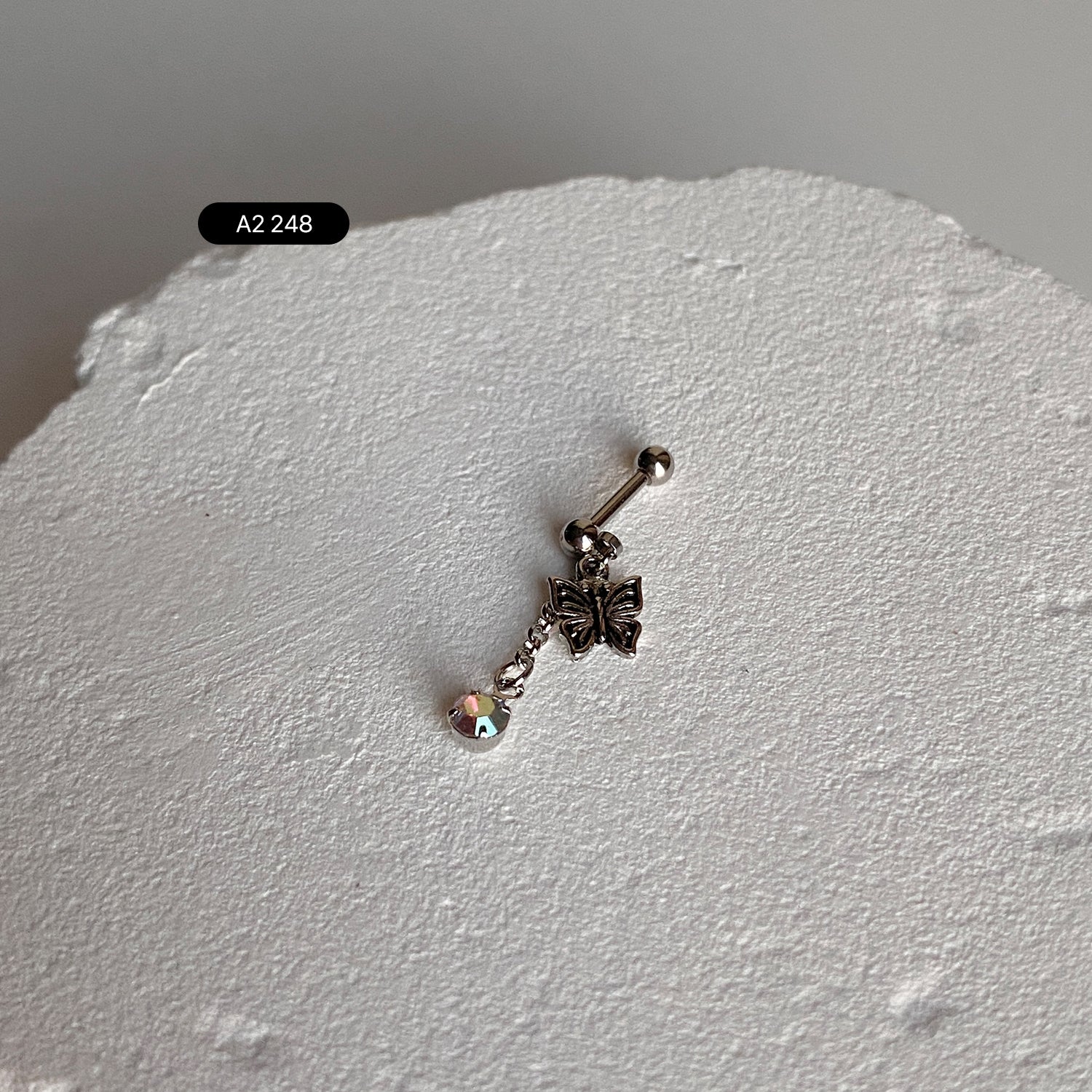 theminis ドロップ 蝶 真鍮 キュービックジルコニア ピアス 軟骨ピアス a2 248