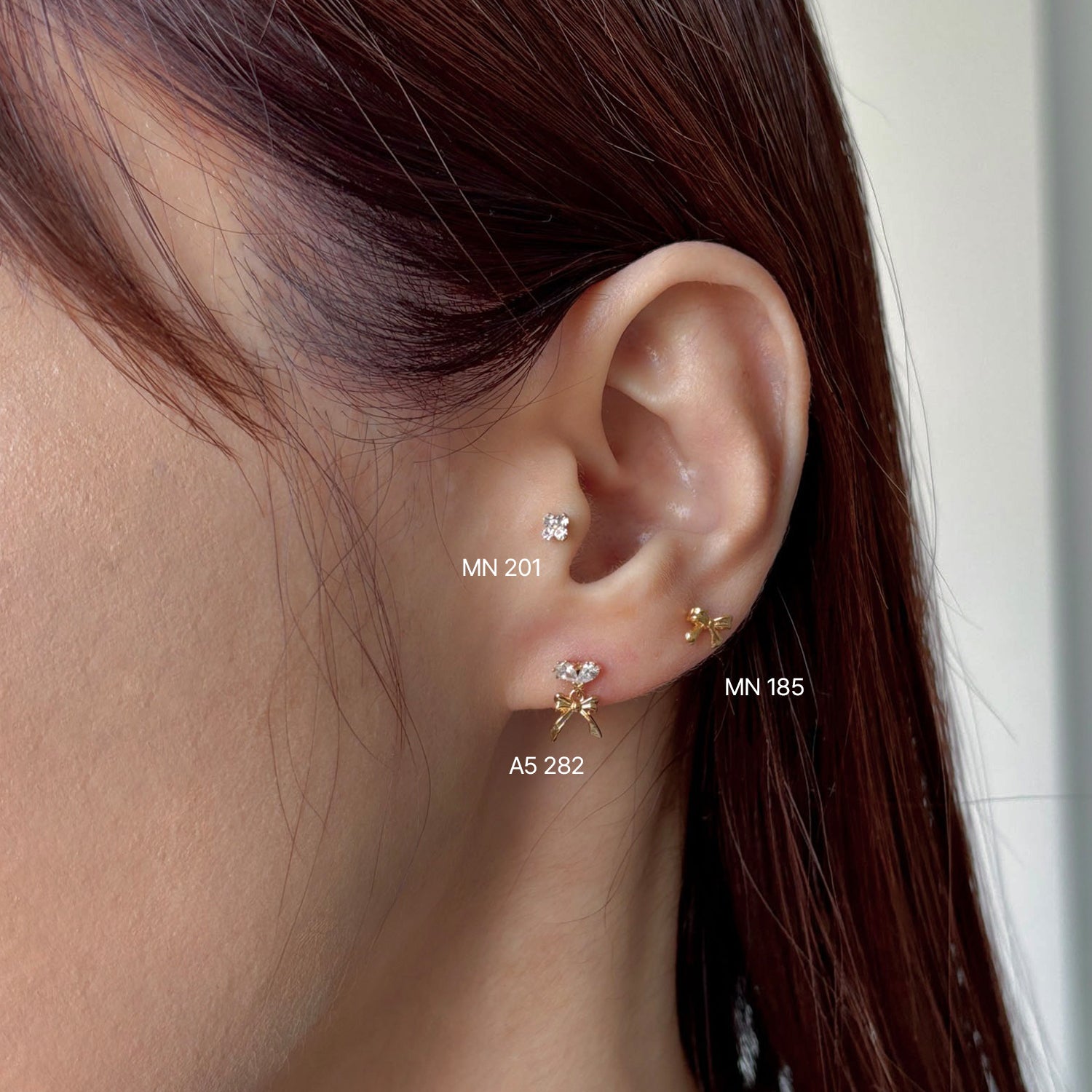 MN 185 シンプルデイリーリボンピアス