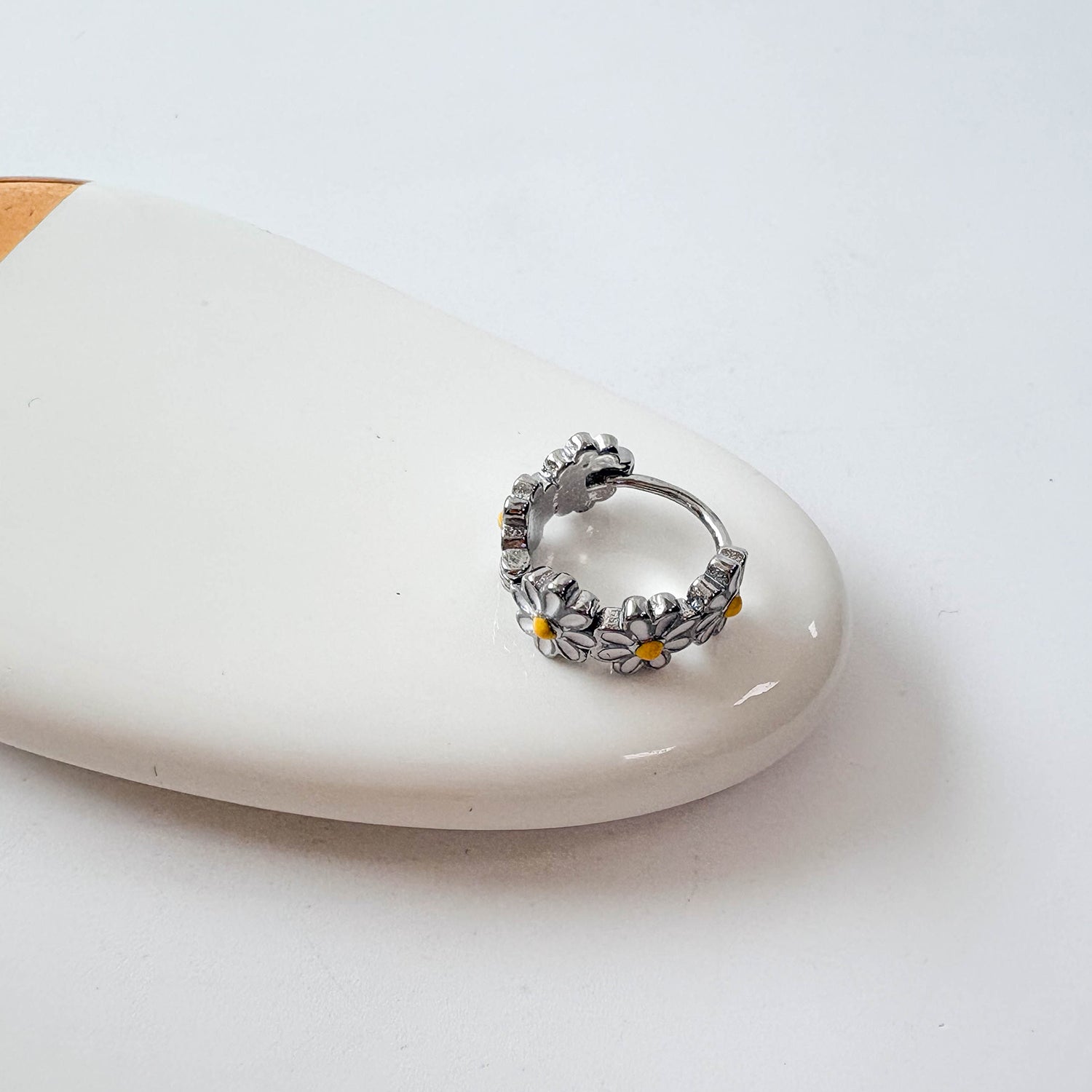 theminis フラワー リング サージカルステンレス ピアス ワンタッチピアス b3 130