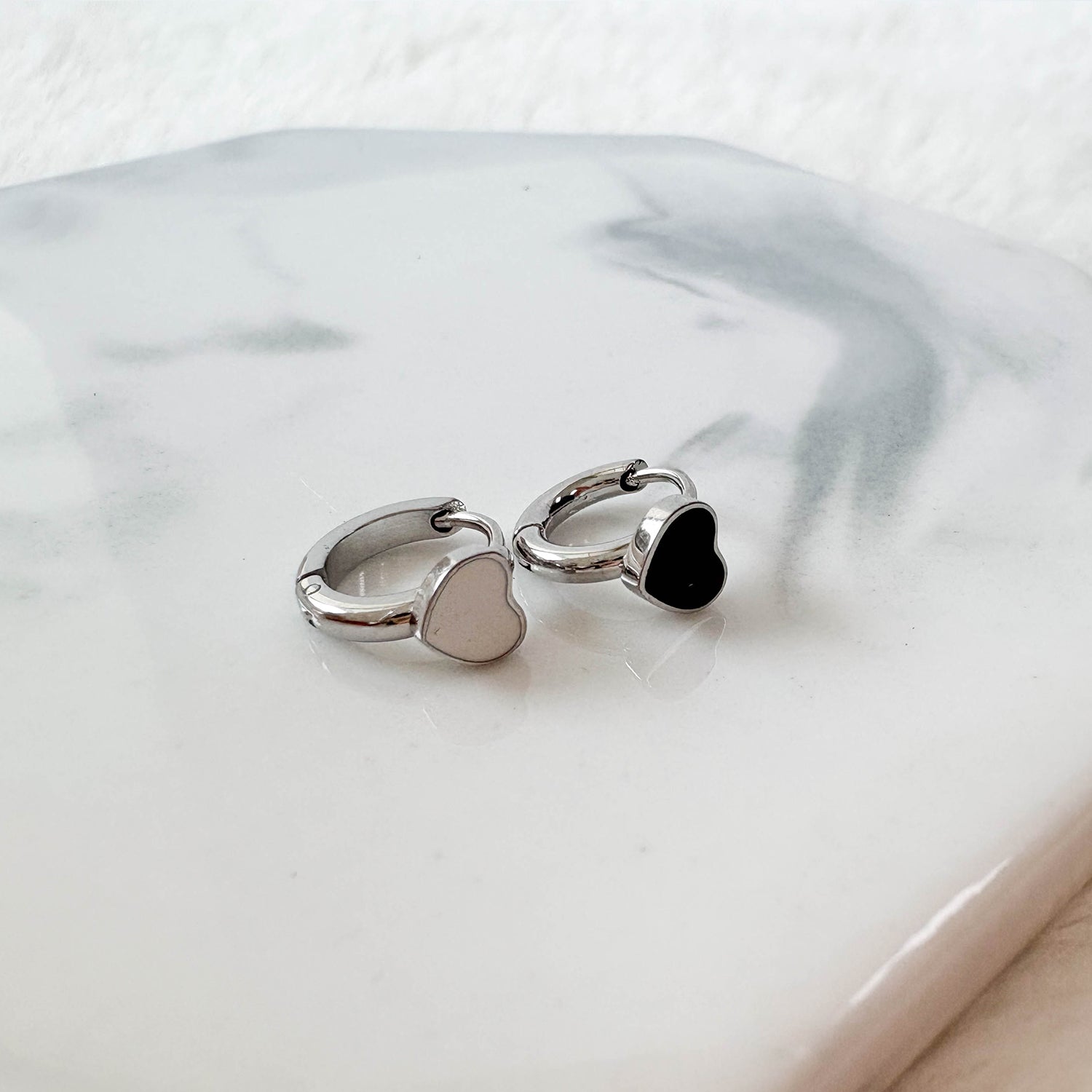 theminis ハート リング ピアス 金属アレルギー対応ピアス b3 133