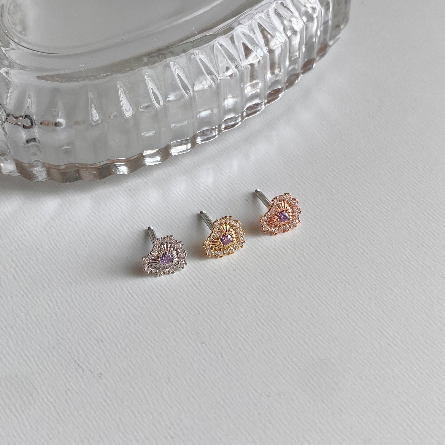 theminis ビック ハート 真鍮 キュービックジルコニア ピアス ハートピアス a8 288